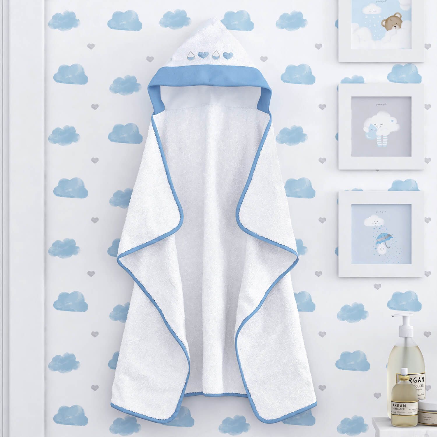 Toalha com Capuz Gotinhas e Corações