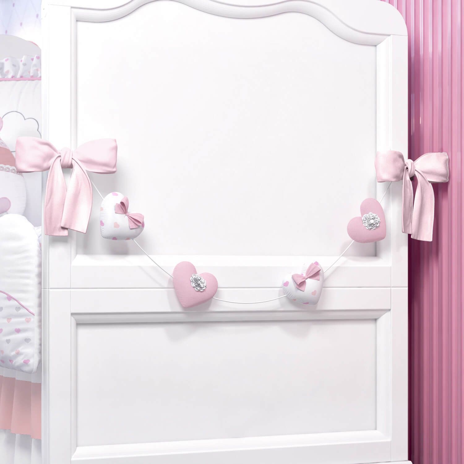 Varal de Cama Corações 1,60m