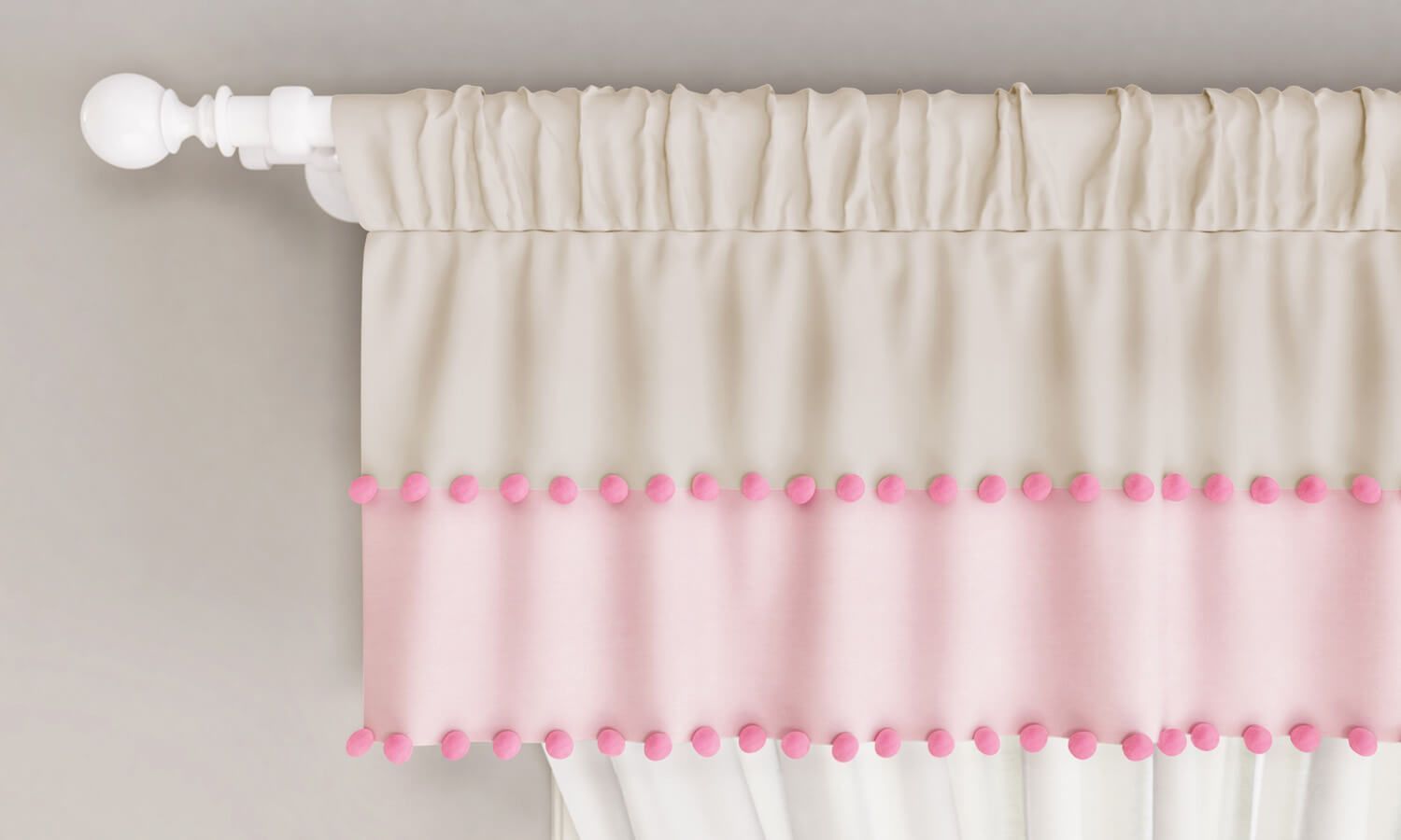 Cortina Pompom Palha/Rosa