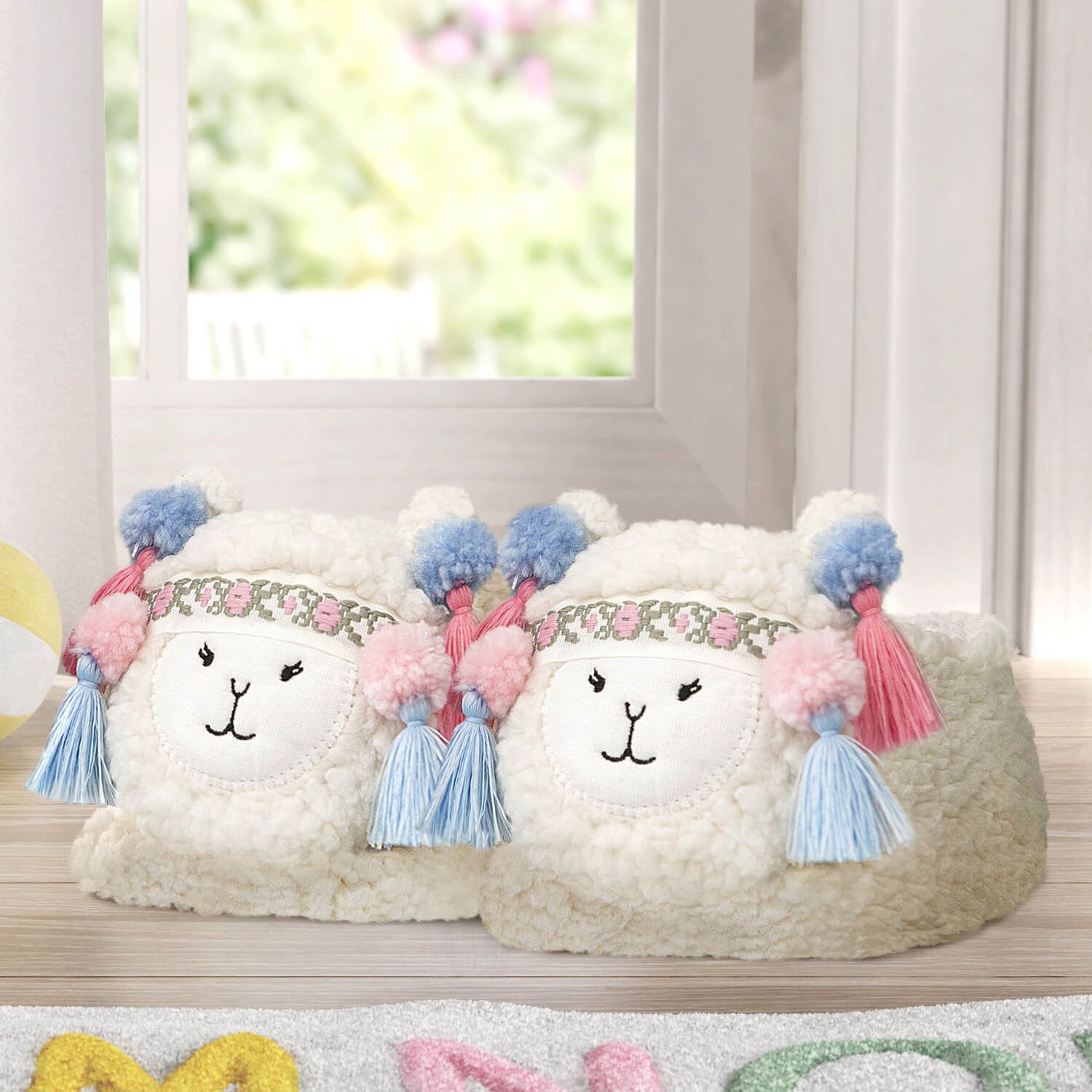 Pantufa Bebê Amiguinha Lhama de Pelúcia