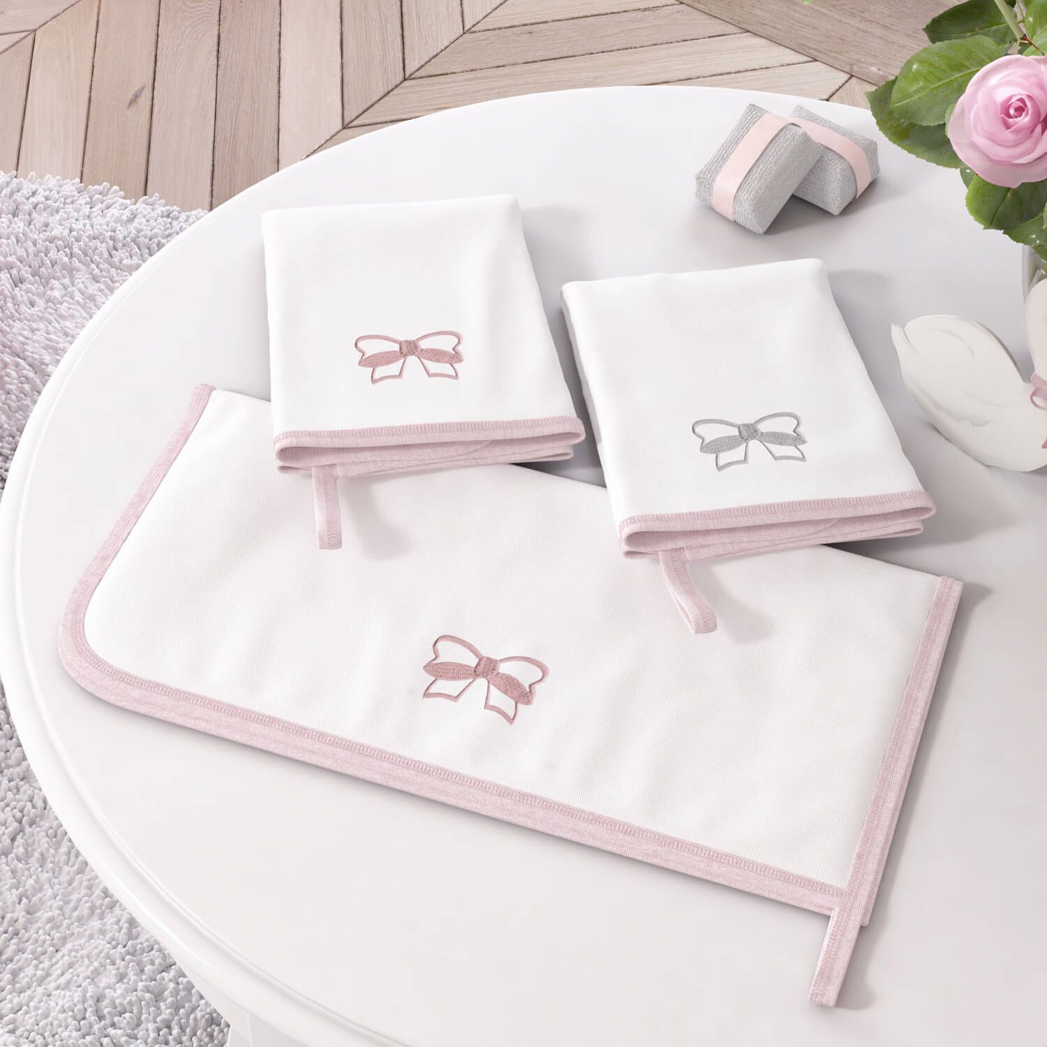 Jogo de Fraldas de Boca Malha Lacinho com 3