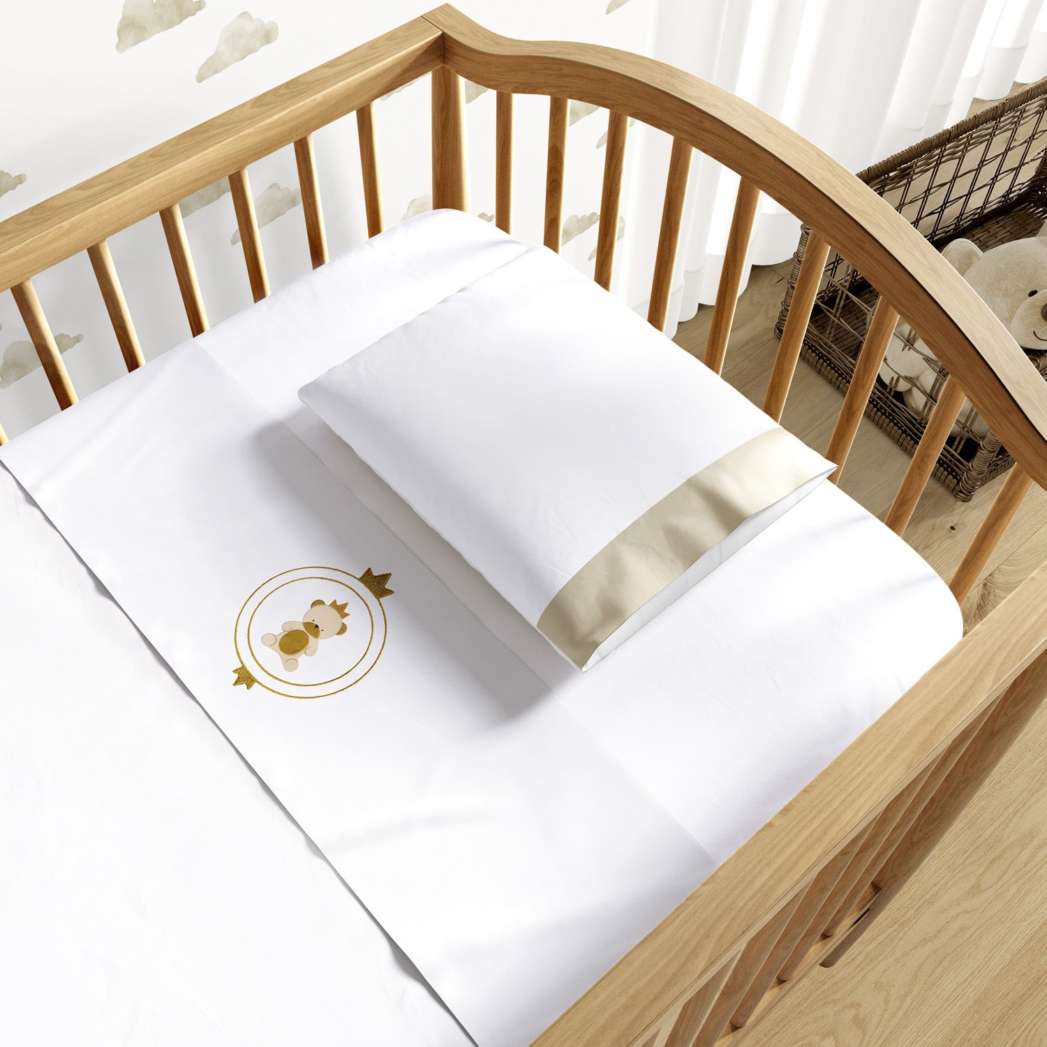 Jogo de Lençol Berço Bordado Urso Teddy Realeza Azul Marinho 3 peças