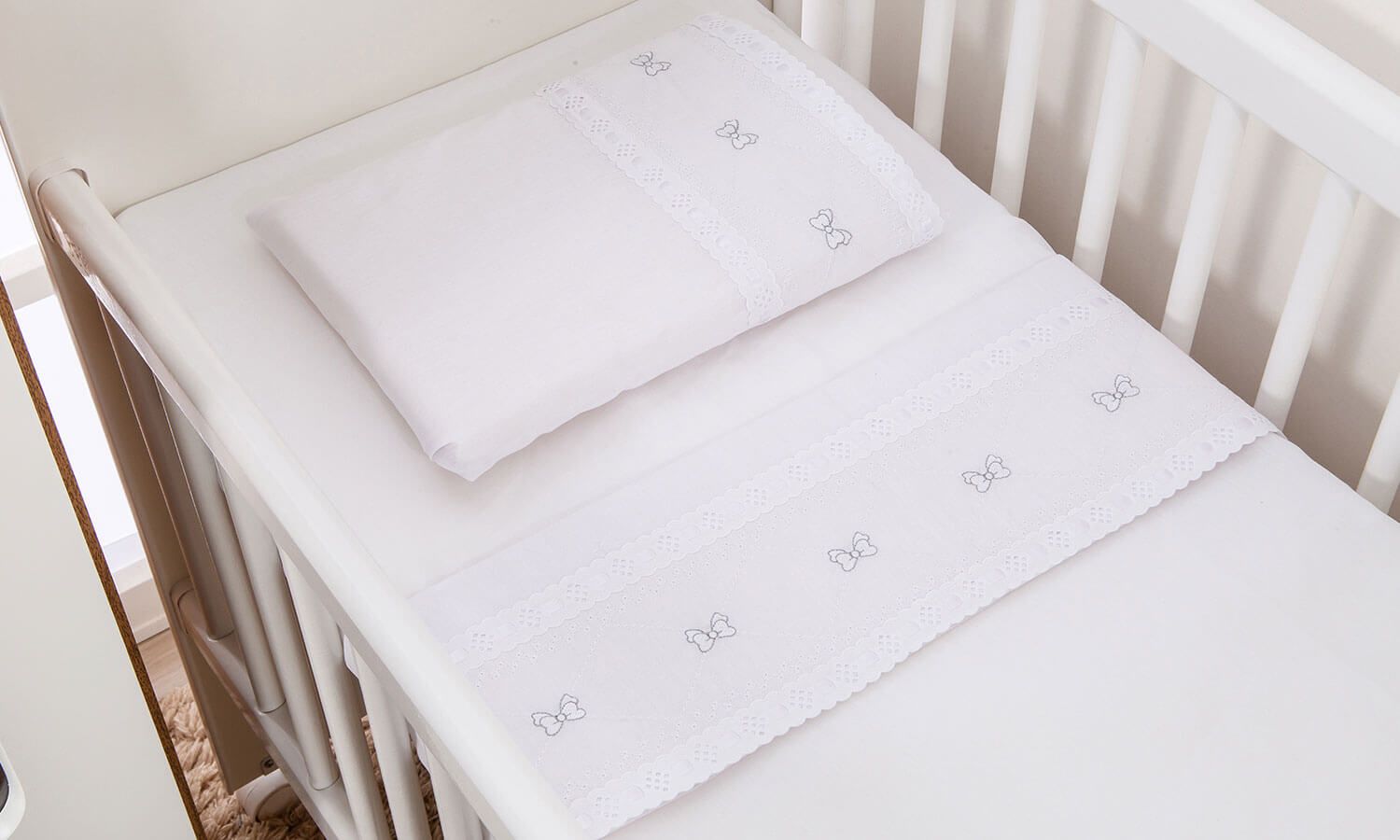 Jogo de Lençol Berço Laço Branco 3 Peças