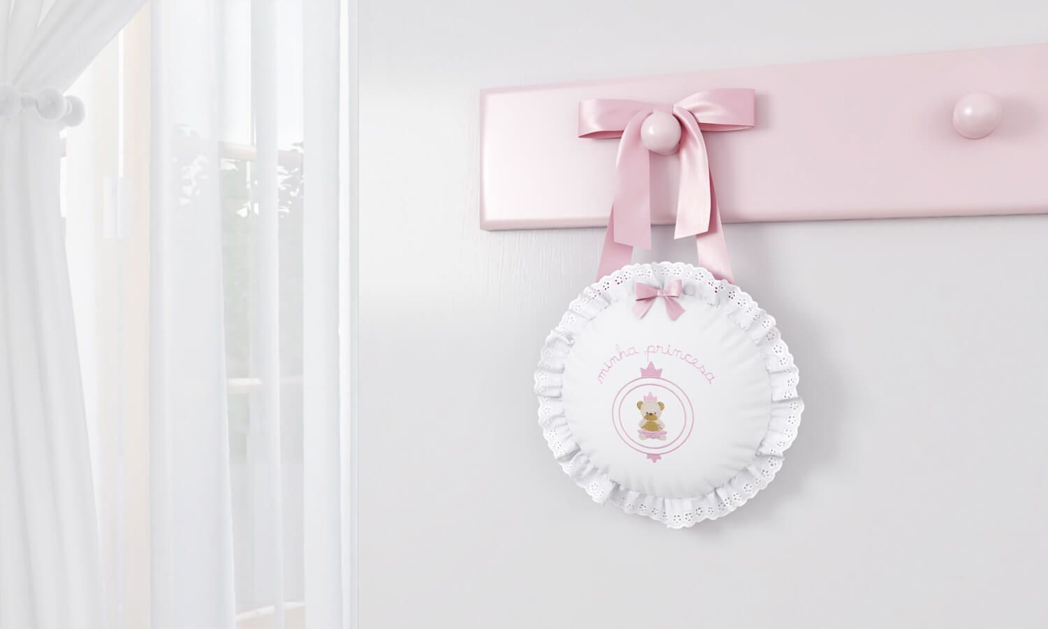 Medalhão Maternidade Urso Teddy Realeza