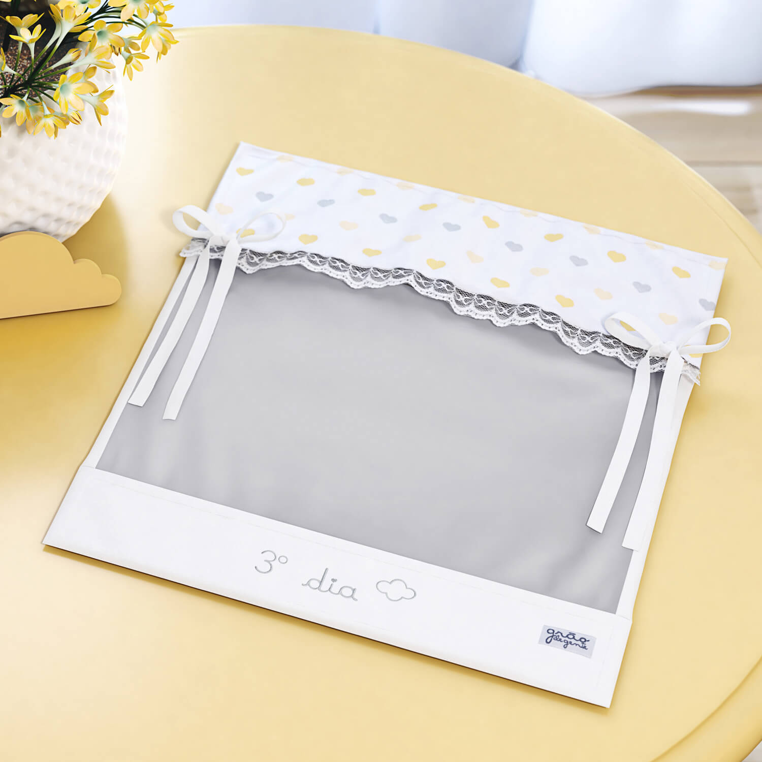 Saquinho Maternidade para Roupinhas Corações Terceiro Dia Amarelo