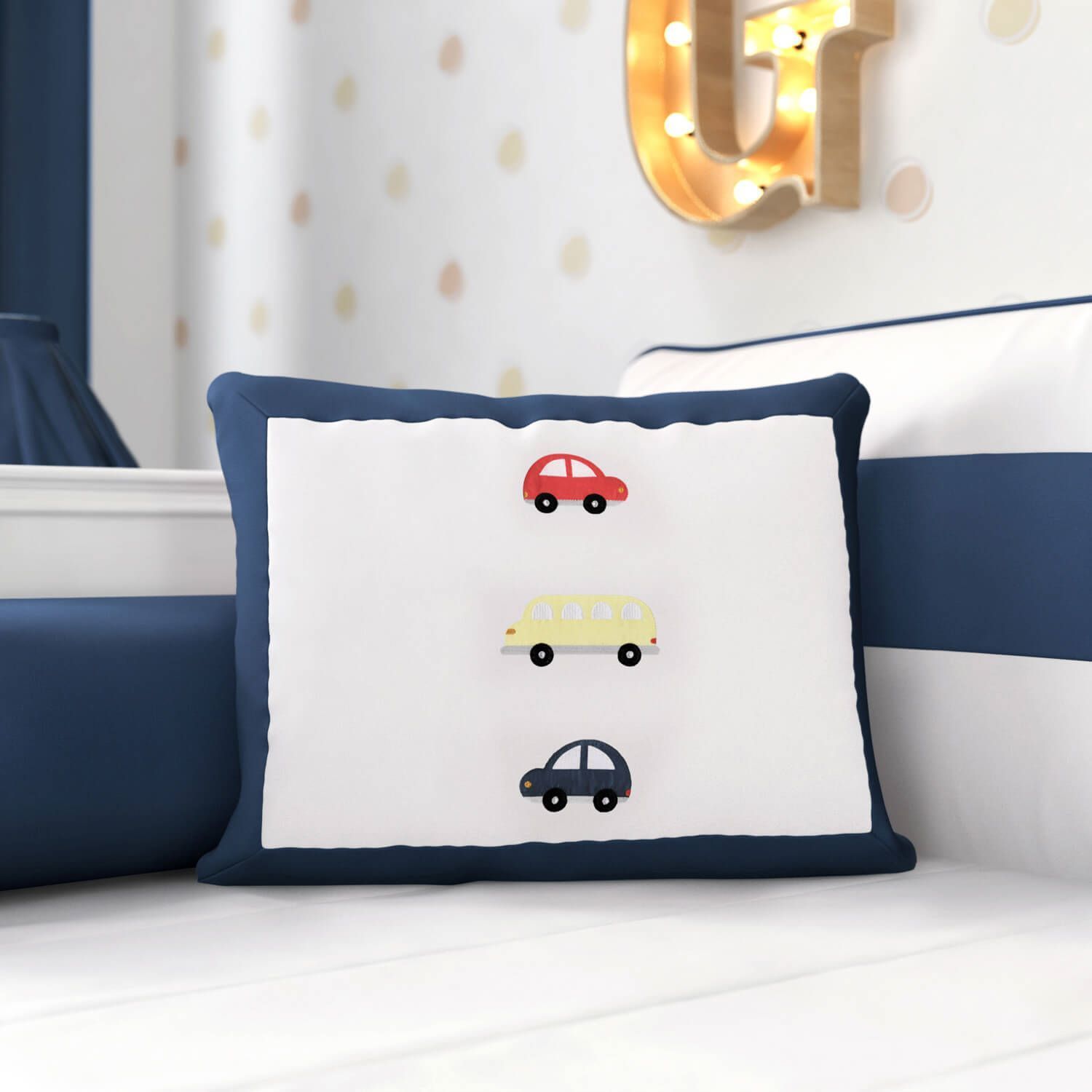 Almofada Bordado Carrinhos Azul 43cm