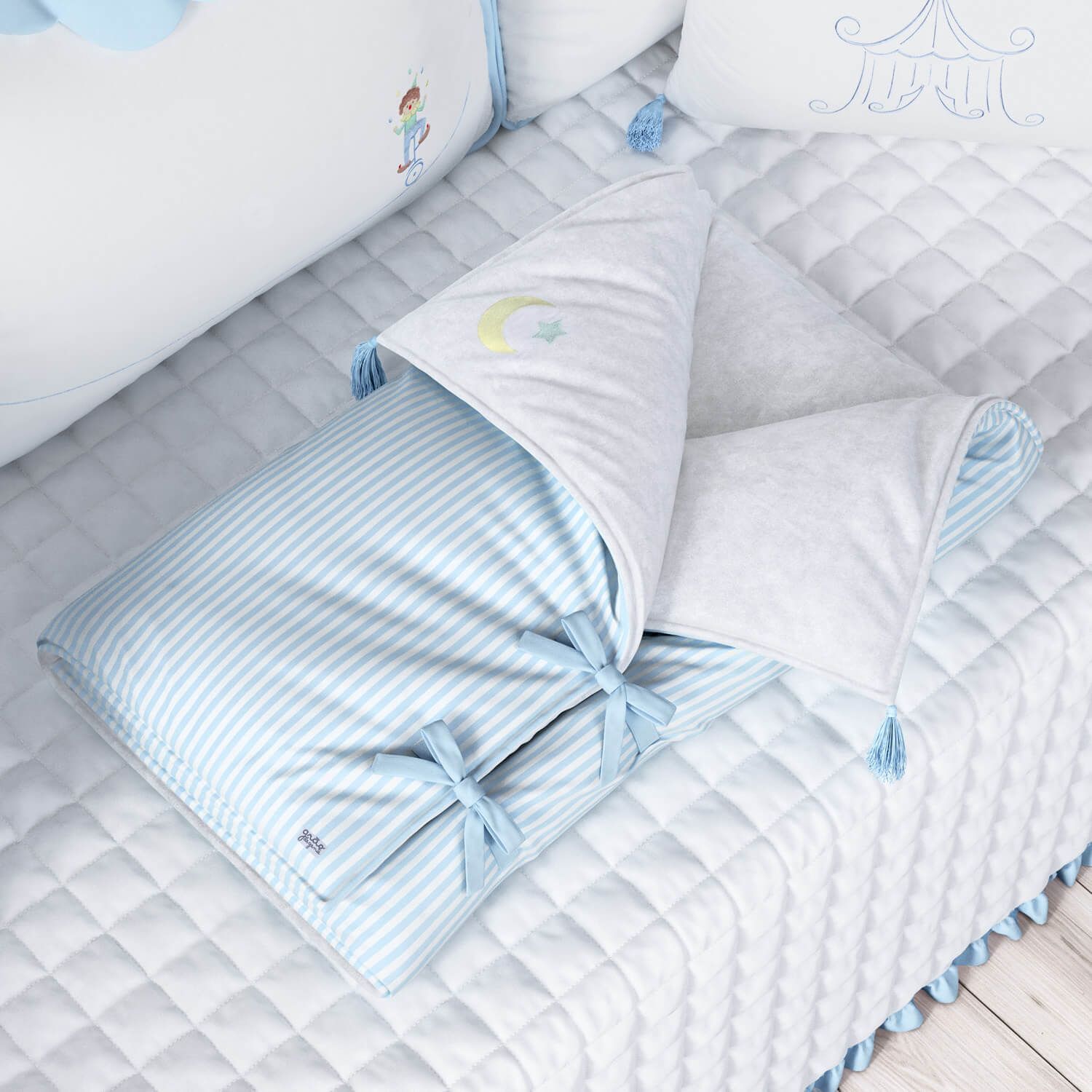 Porta Bebê Listrado Lua e Estrela