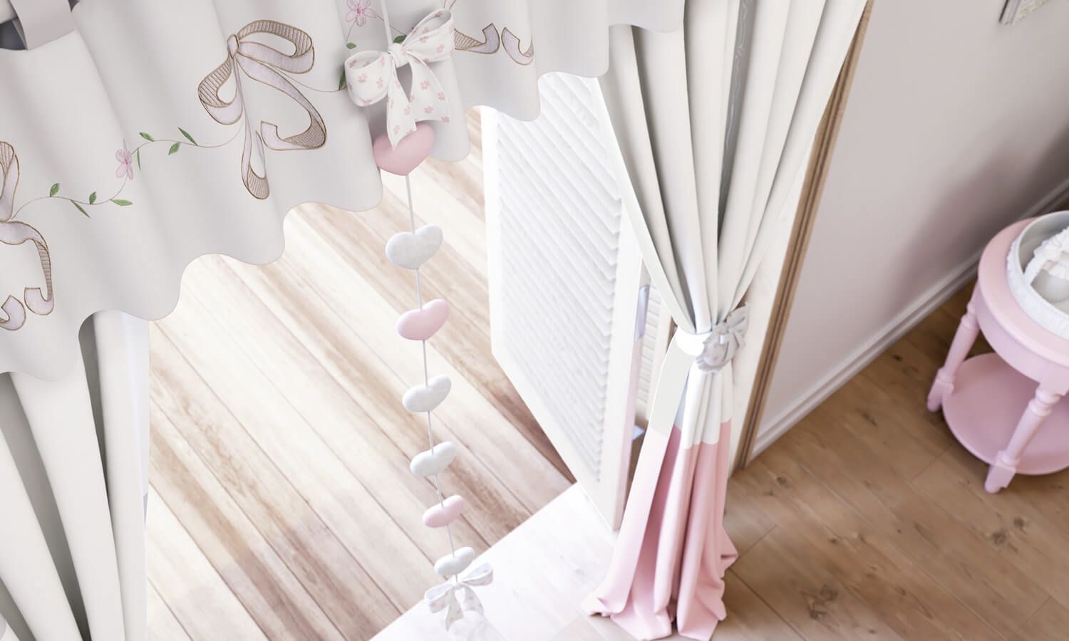 Pêndulo Cortina Coração e Florzinhas