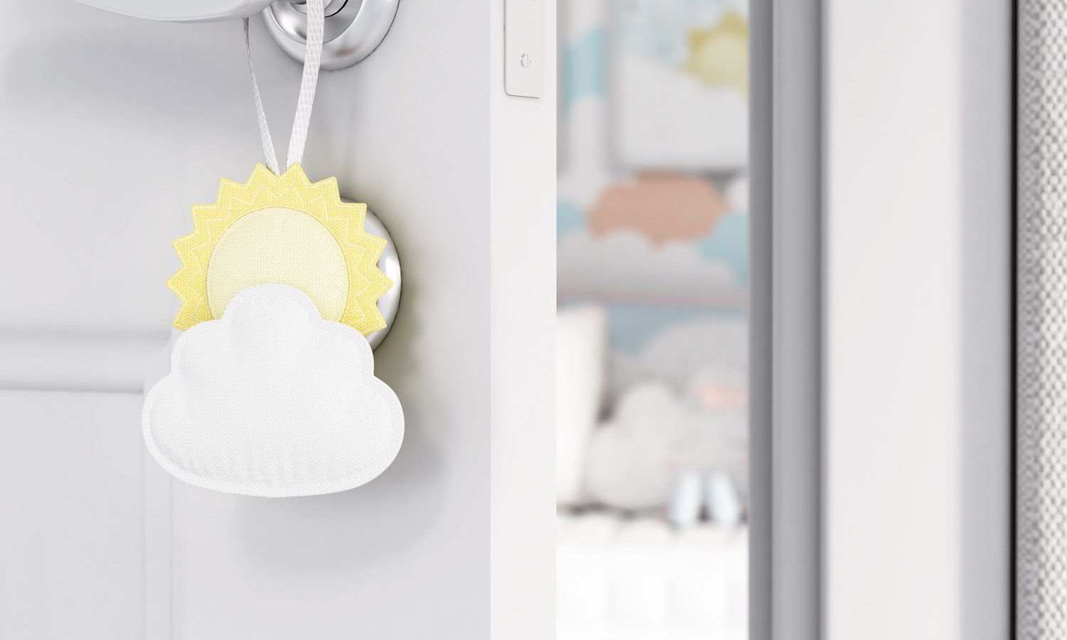 Enfeite para Puxador Sol na Nuvem de Algodão