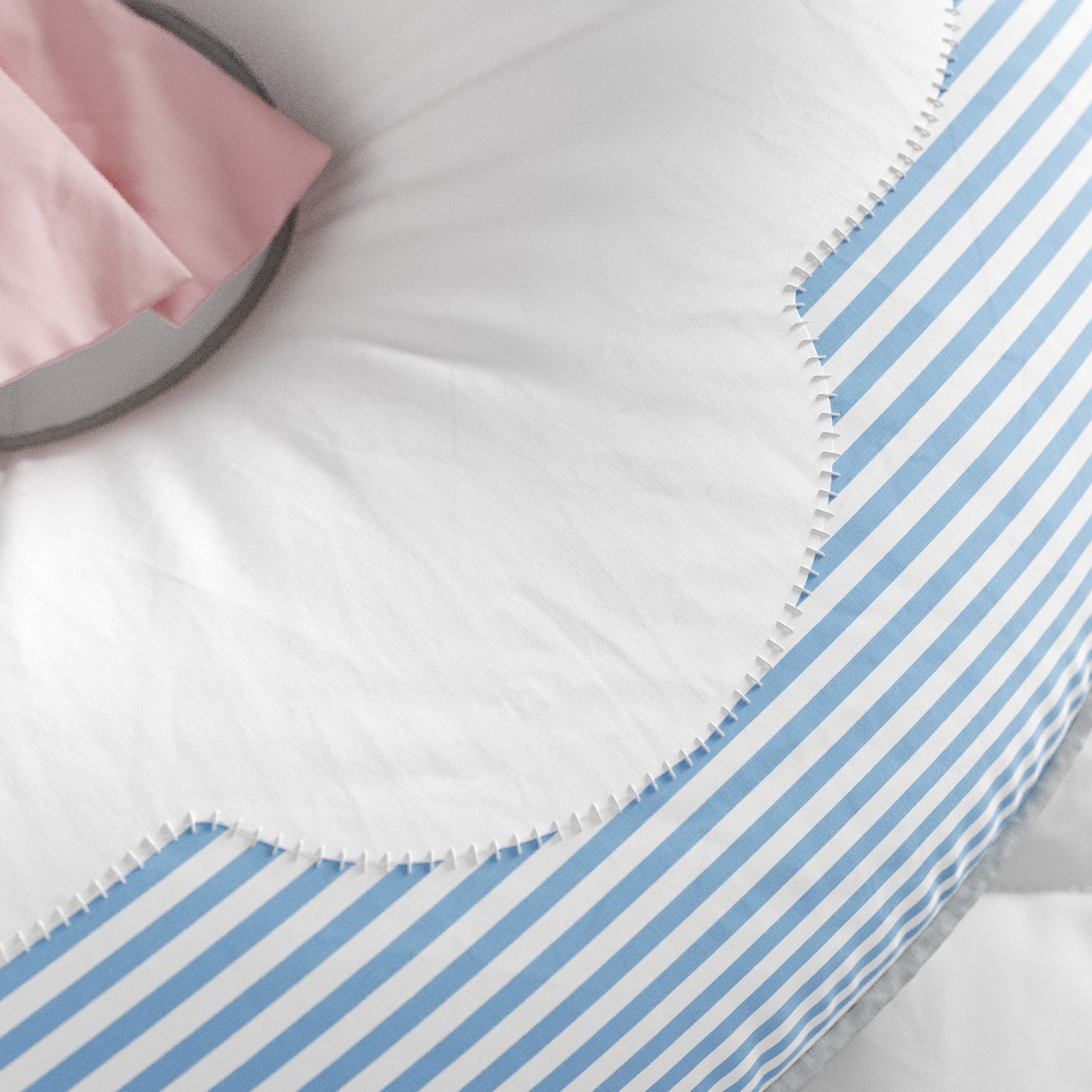 Almofada Amamentação Listrada Azul e Salmão