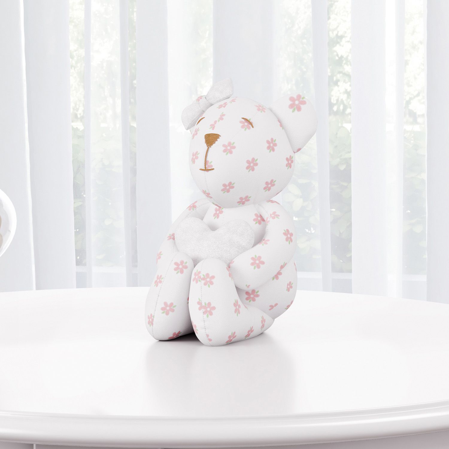 Ursinha Floral com Coração Branco 15cm