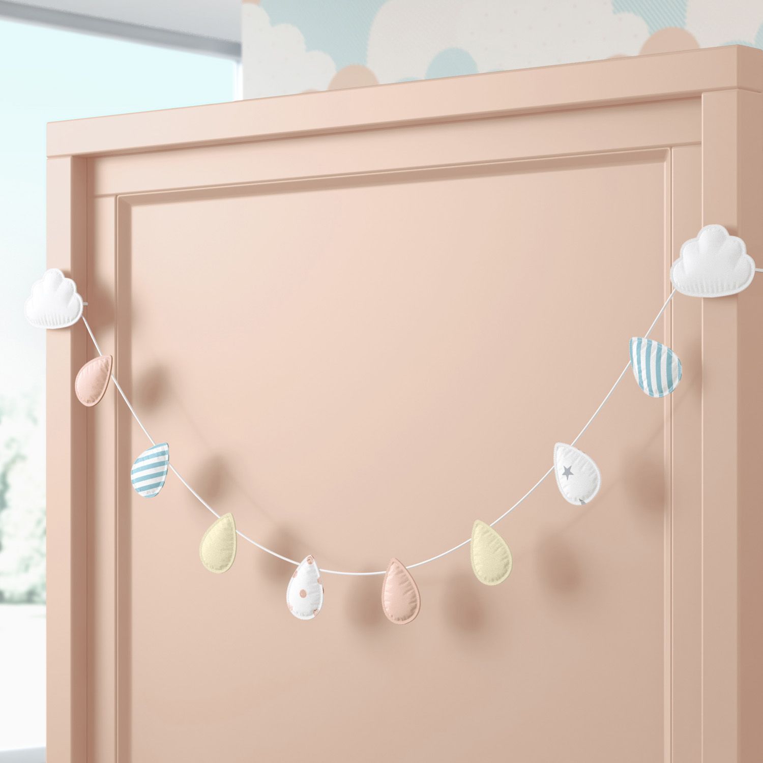 Varal de Berço Gotinhas e Nuvens 90cm