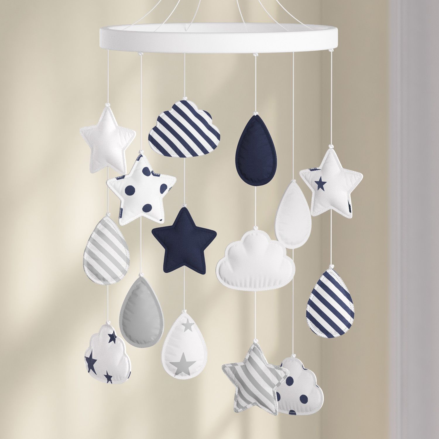 Móbile Estrelinhas Gotinhas e Nuvens