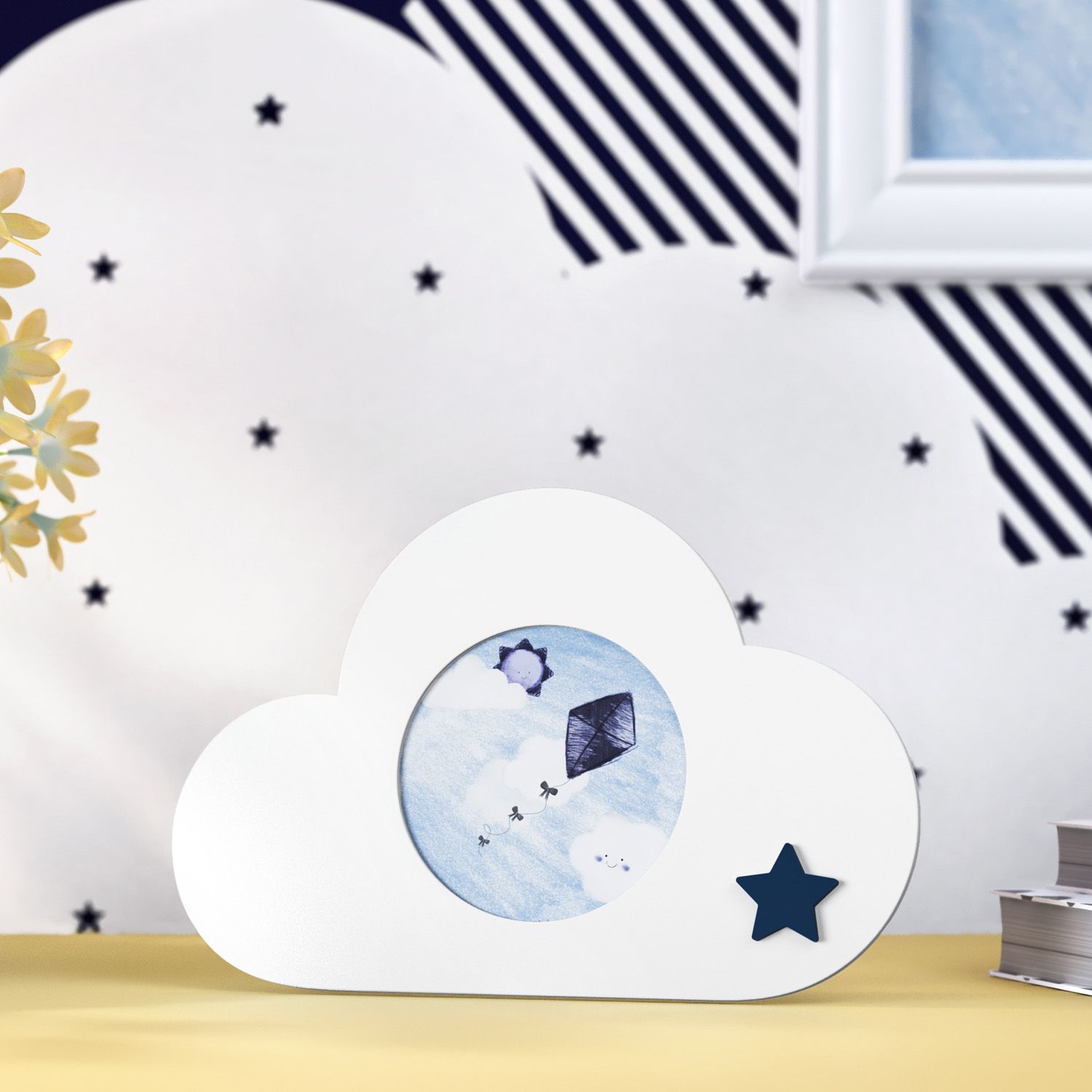 Porta Retrato MDF Nuvem com Estrelinha 7cm