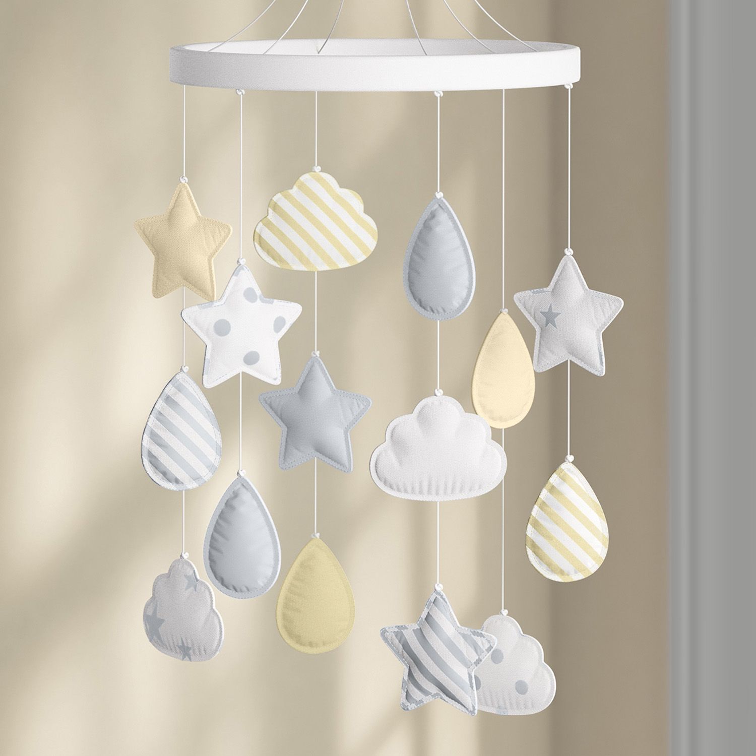 Móbile Estrelinhas Gotinhas e Nuvens