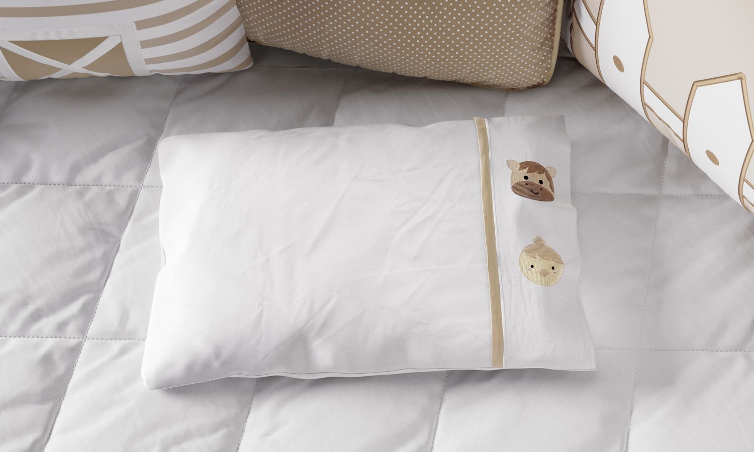 Jogo de Fronhas Bordado Fazendinha