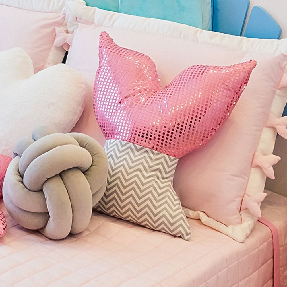 Almofada Decorativa Sereia Rosa Chevron 50cm