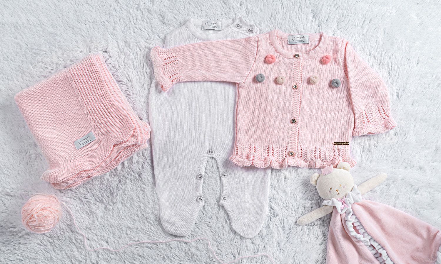 Saída Maternidade Tricot Casaquinho Pompom Rosa Tutti-frutti 03 Peças