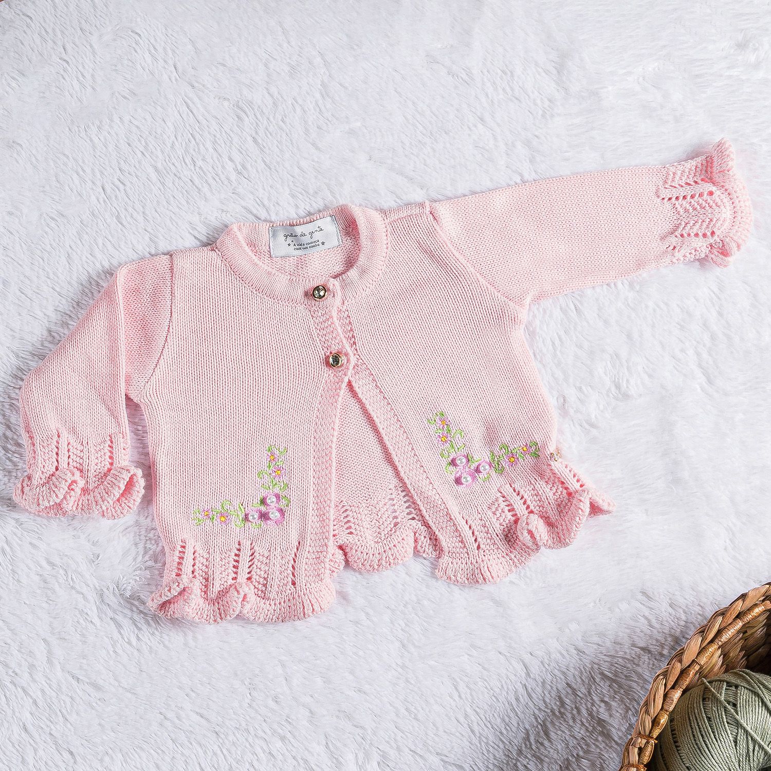 Casaquinho Tricot Bordado Rosa