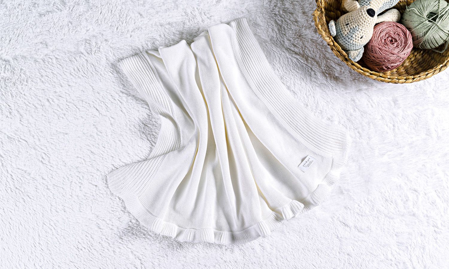 Manta Bebê Tricot Babado Rosé Nude 80cm