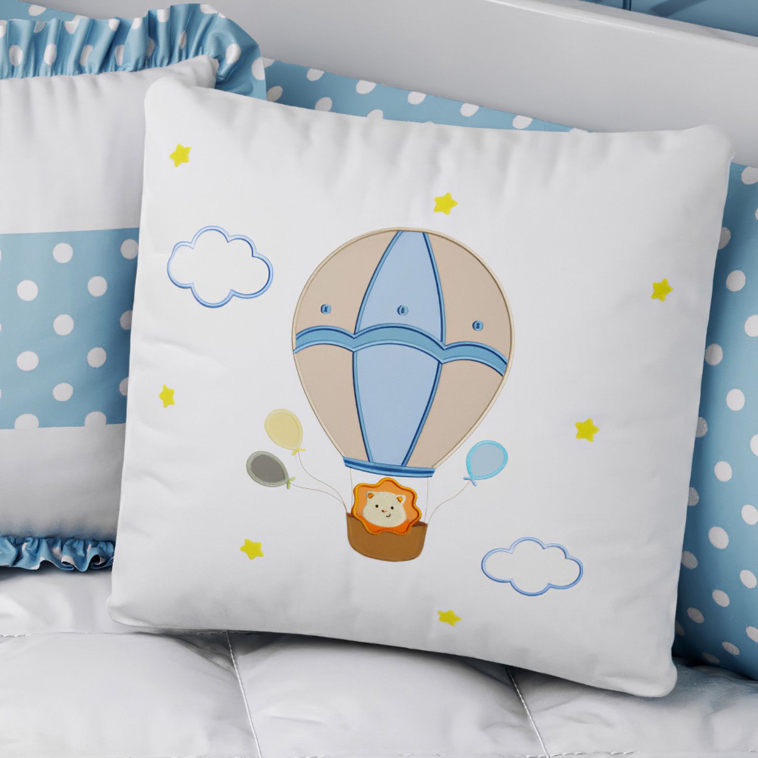 Almofada Quadrada Leãozinho no Balão Azul 35cm