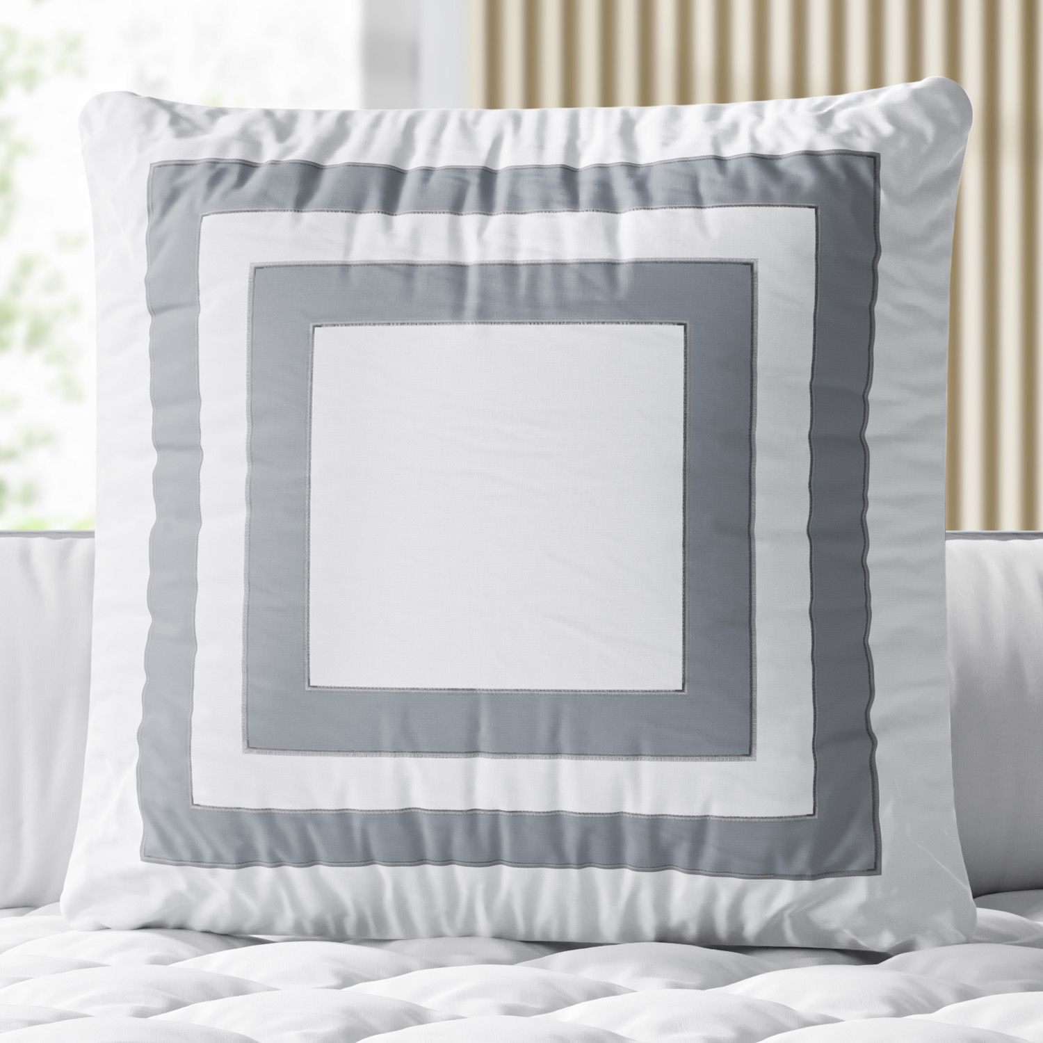 Almofada Quadrada Molduras Cinza e Branco 38cm