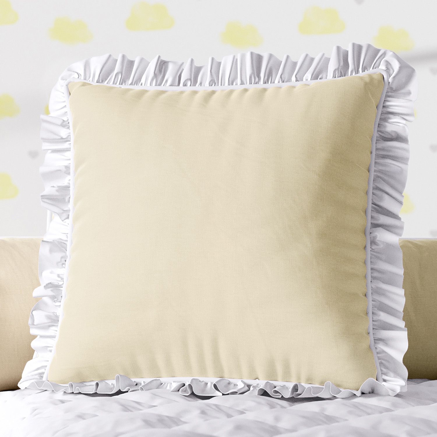 Almofada Quadrada Rosa Babadinho Branco 38cm