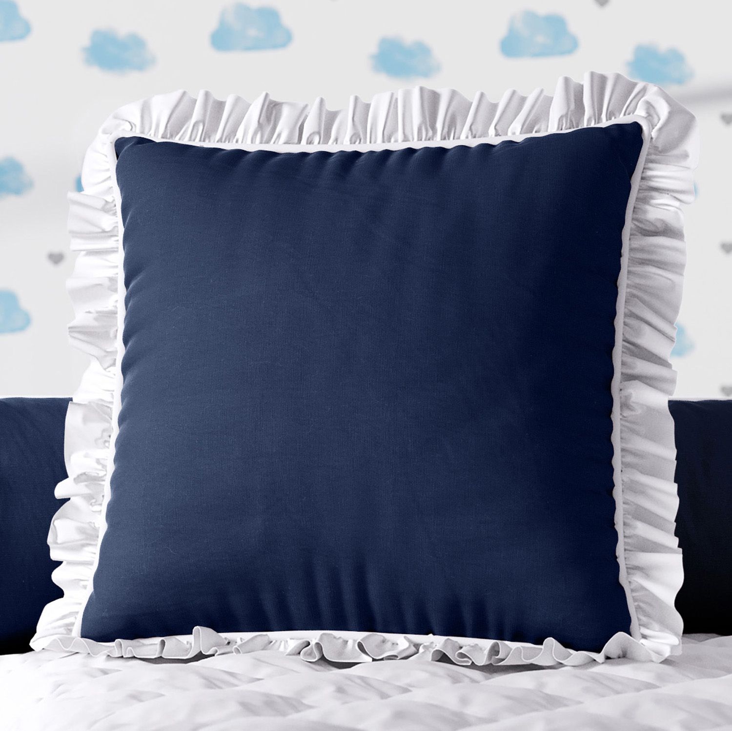 Almofada Quadrada Rosa Babadinho Branco 38cm