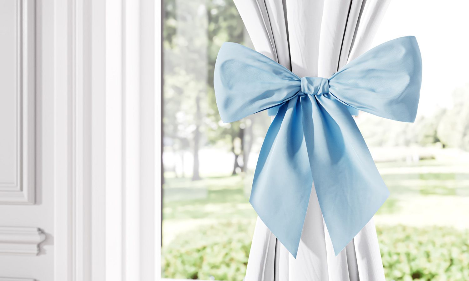 Cortina Clássica com Laços Rosa e Branco