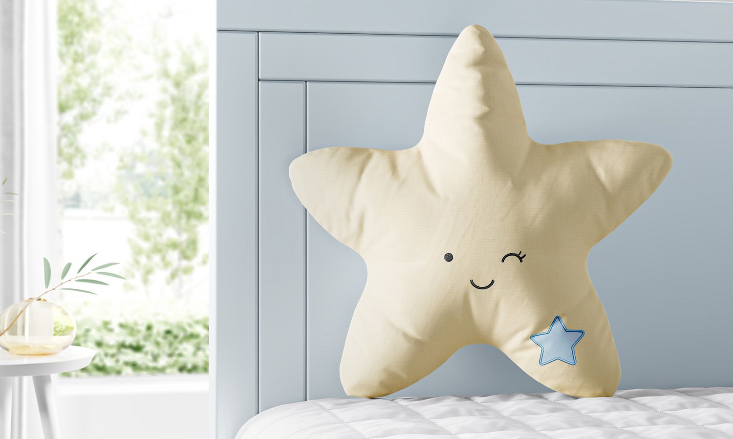 Almofada Amiguinha Estrela Amarelo e Rosa 30cm