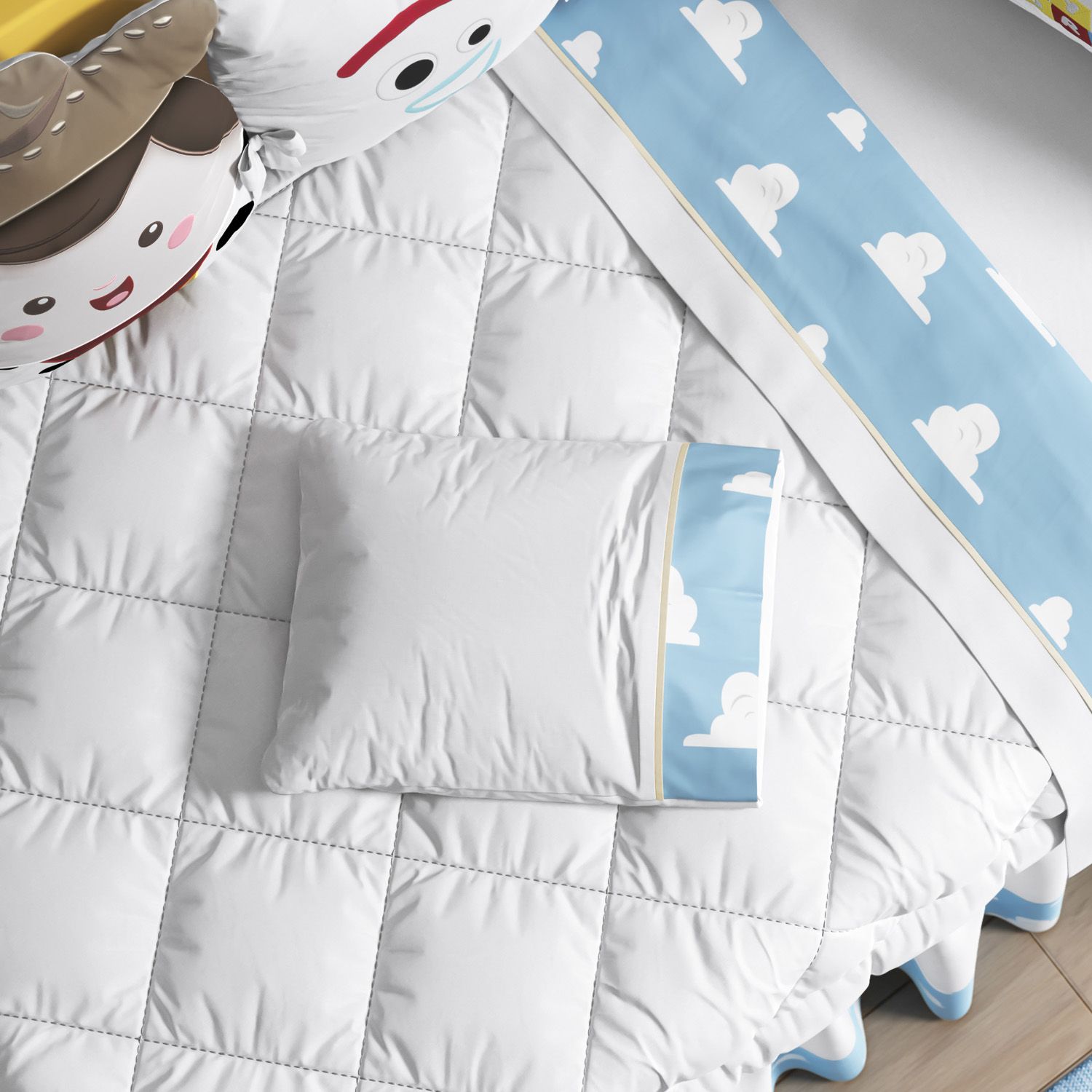 Kit Berço Amiguinhos Toy Story Garfinho, Woody, Buzz Lightyear e Jessie