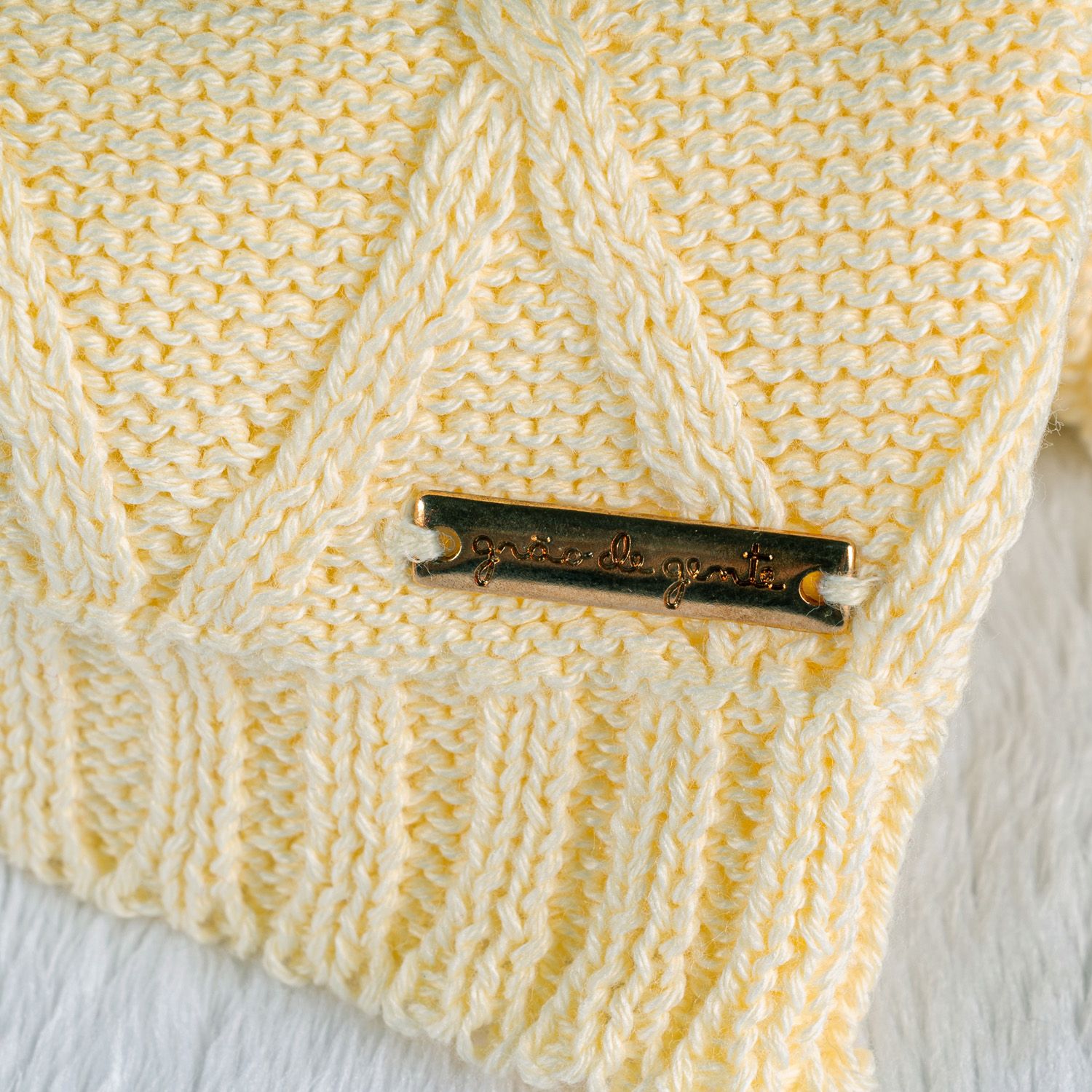 Casaquinho Tricot Amarelo Camomila