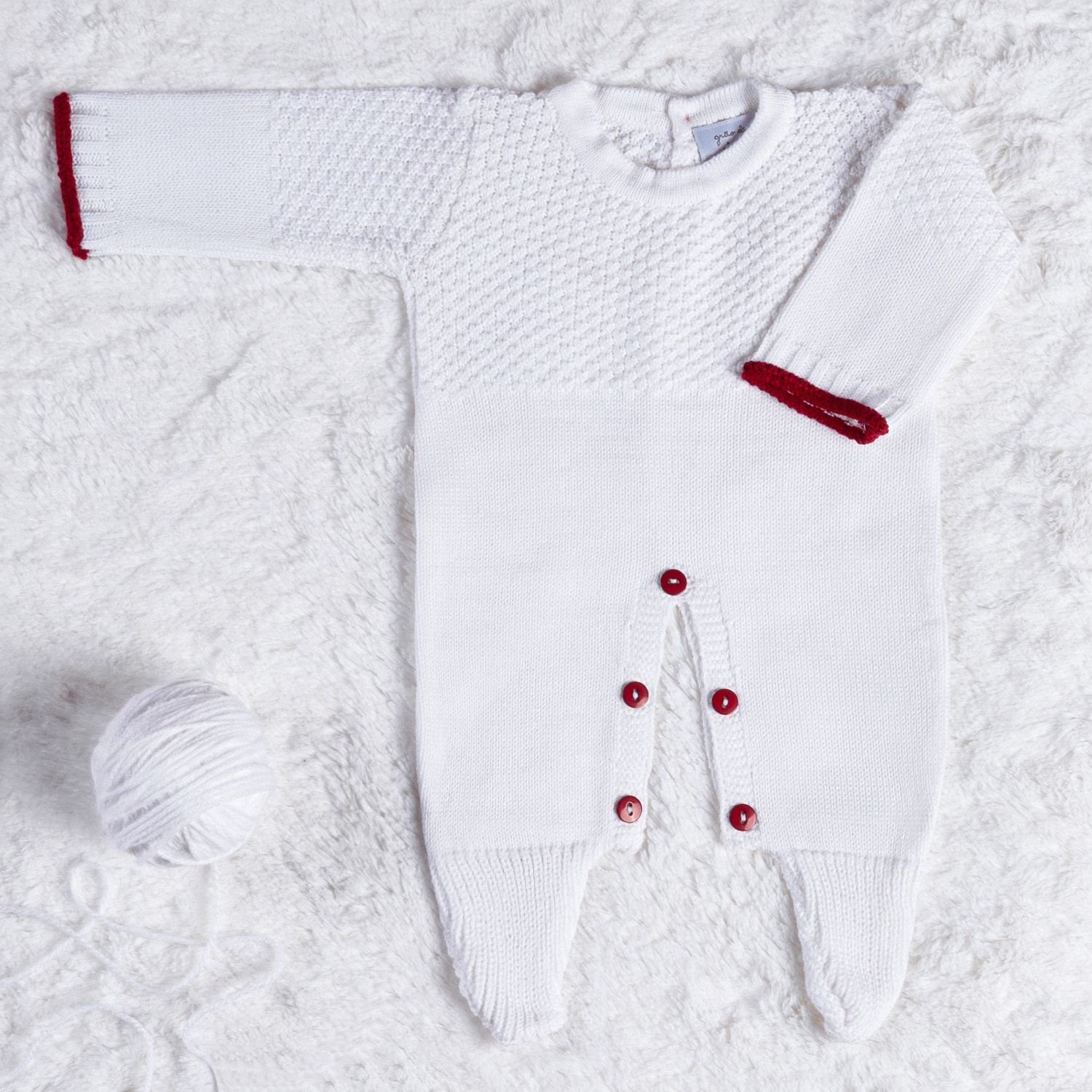 Saída Maternidade Tricot Ponto Arroz Branco e Lilás 02 Peças