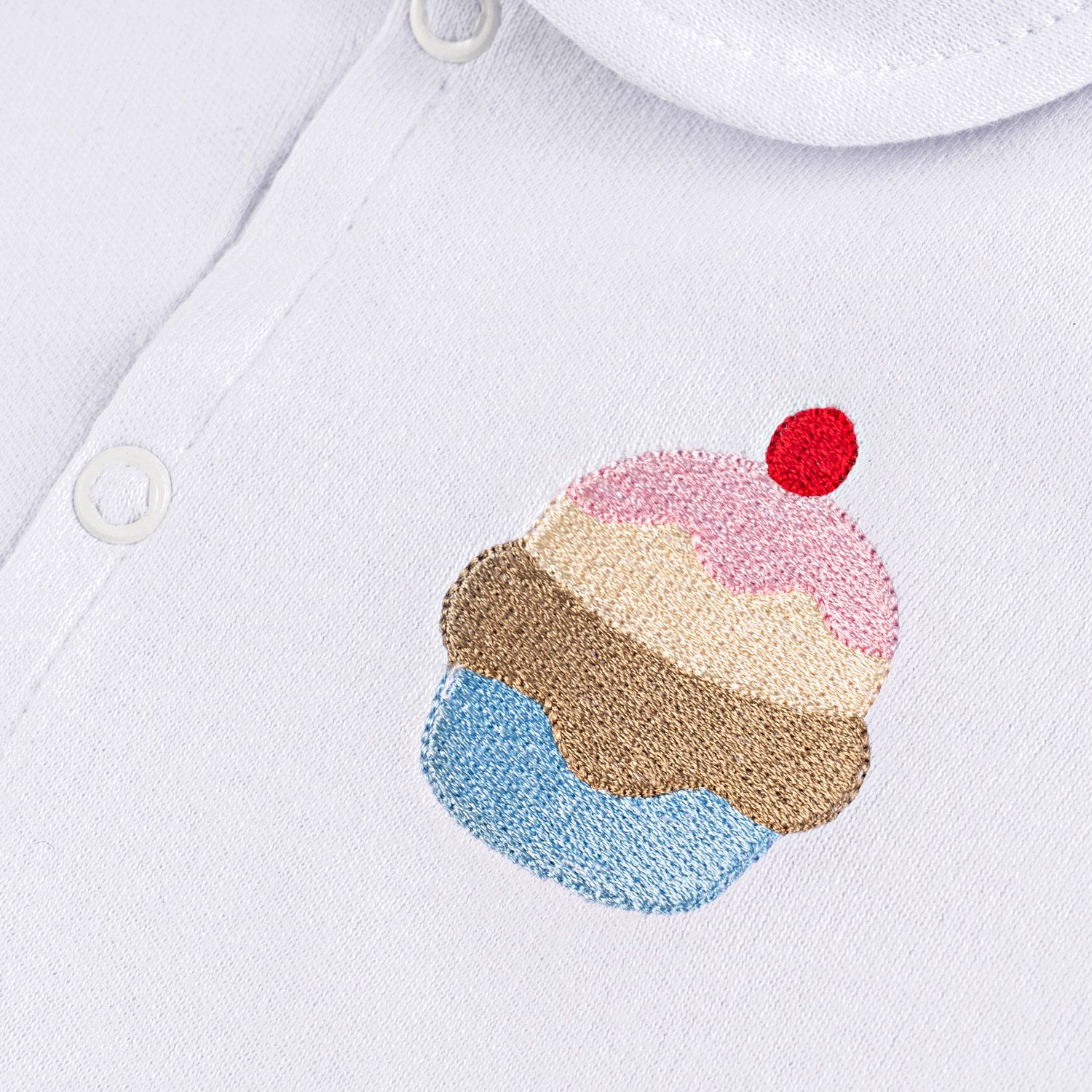 Macacão Longo Bordado Cupcake Branco