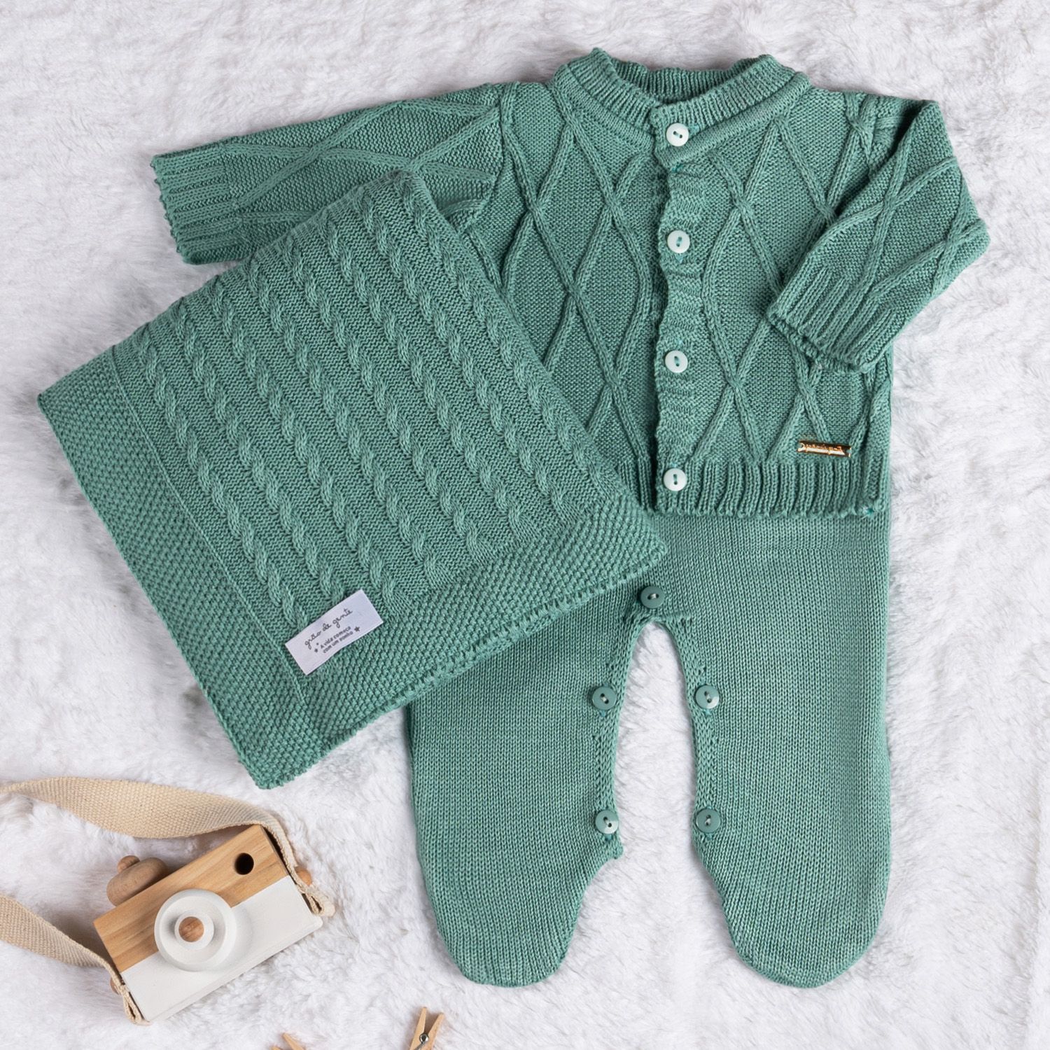 Saída Maternidade Tricot Casaquinho Verde Pistache 03 Peças