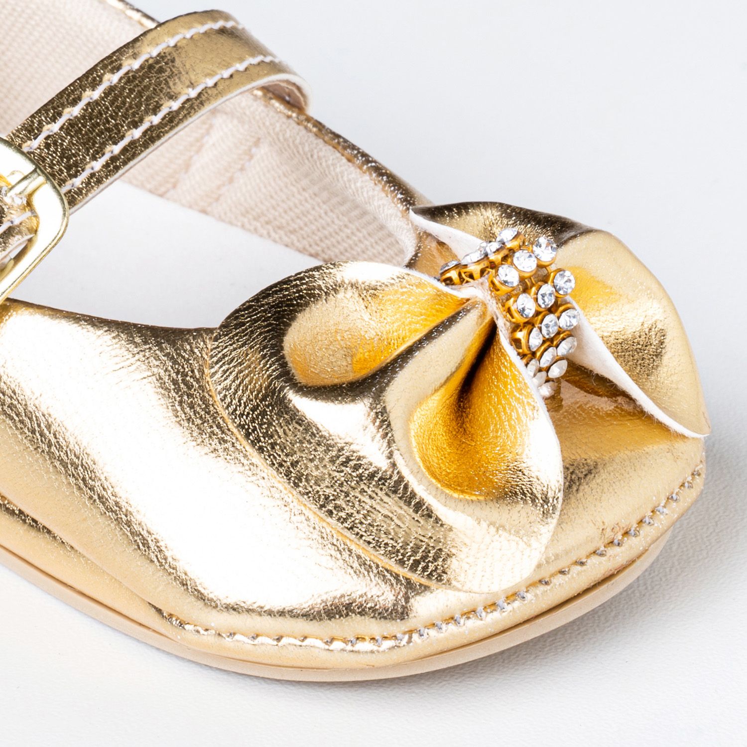 Sapatinho de Bebê Dorothy Laço e Strass Verniz Rosa Tam 17