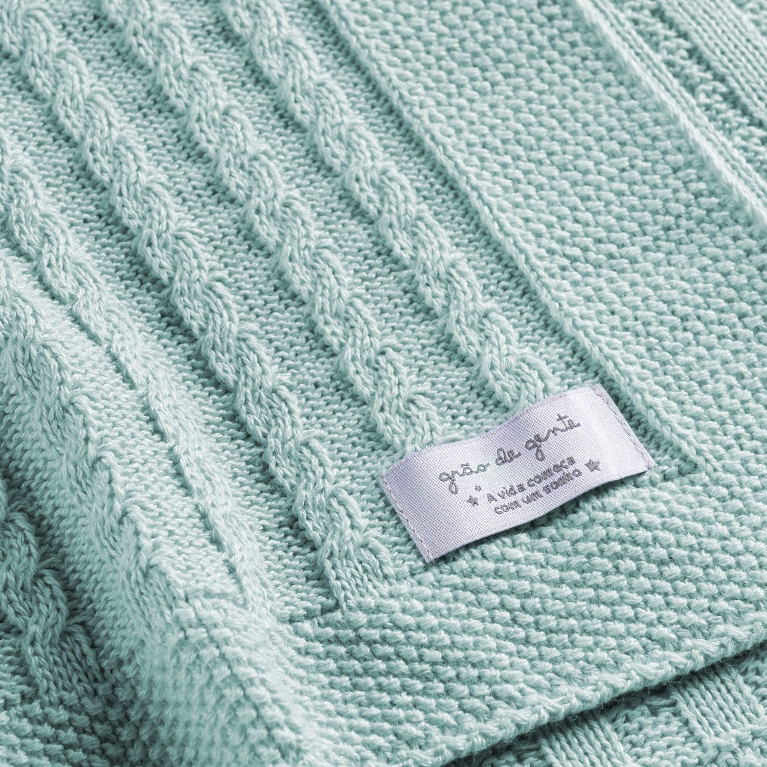 Saída Maternidade Tricot Trança e Pérola Vermelho 02 Peças