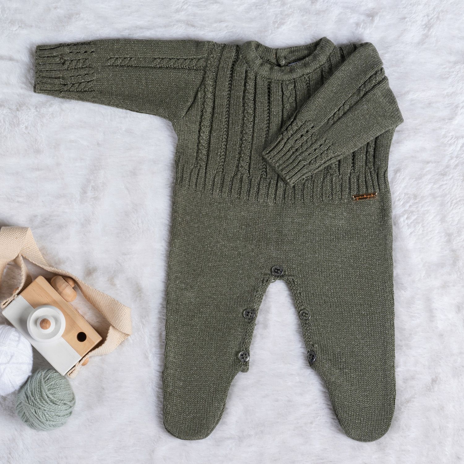 Saída Maternidade Tricot Trança Macacão Cinza Macaron 02 Peças