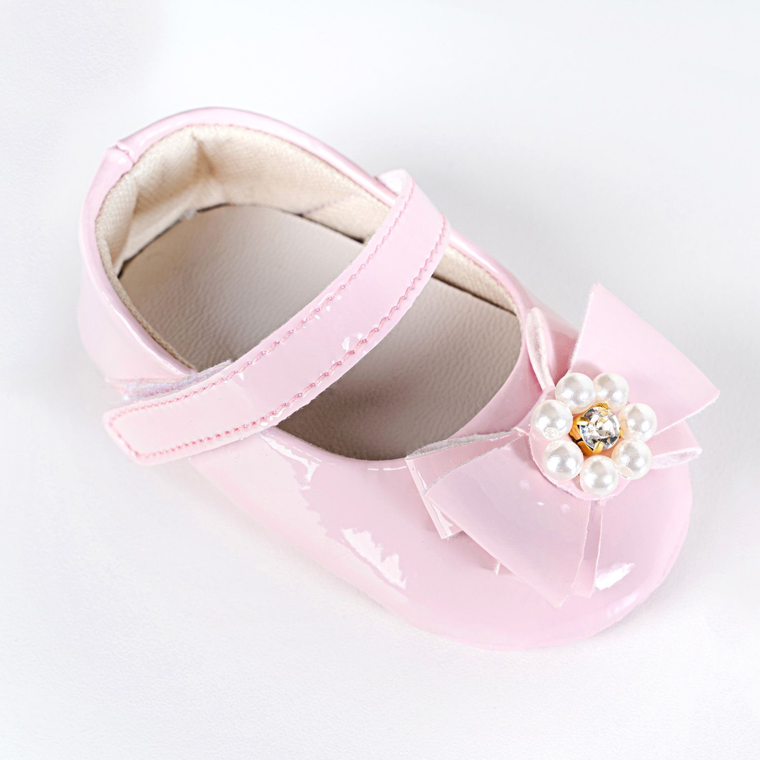 Sapatilha de Bebê Flor de Pérola Verniz Branco Tam 15