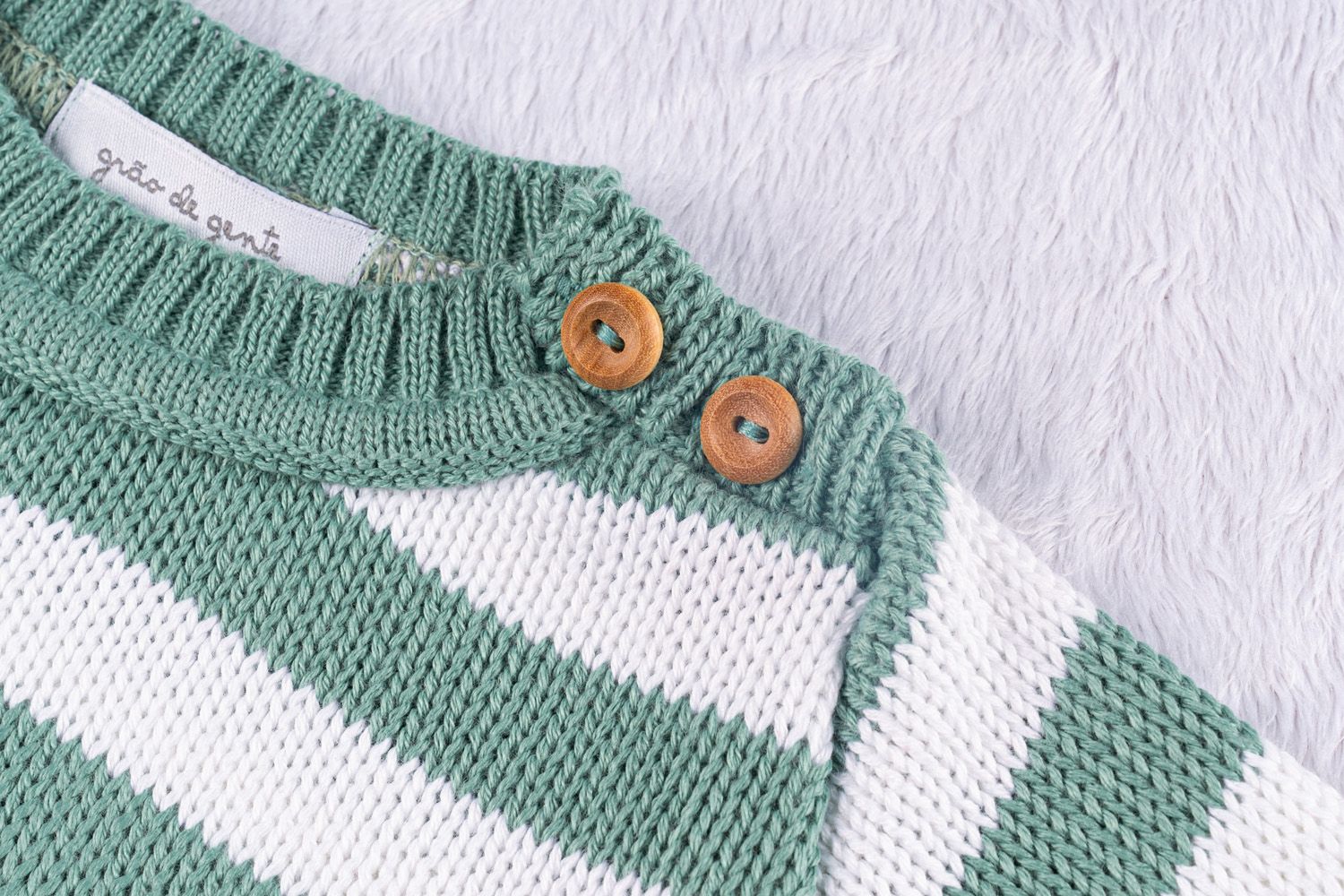 Casaquinho Tricot Listrado Bege