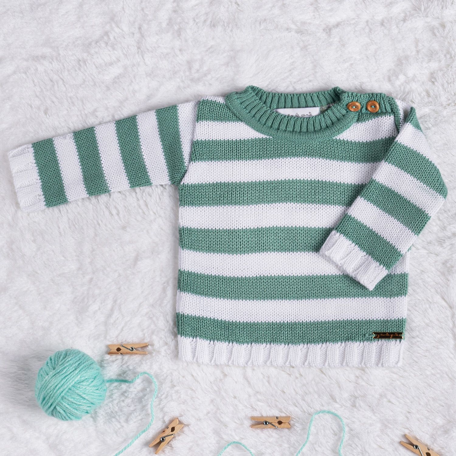 Casaquinho Tricot Listrado Bege