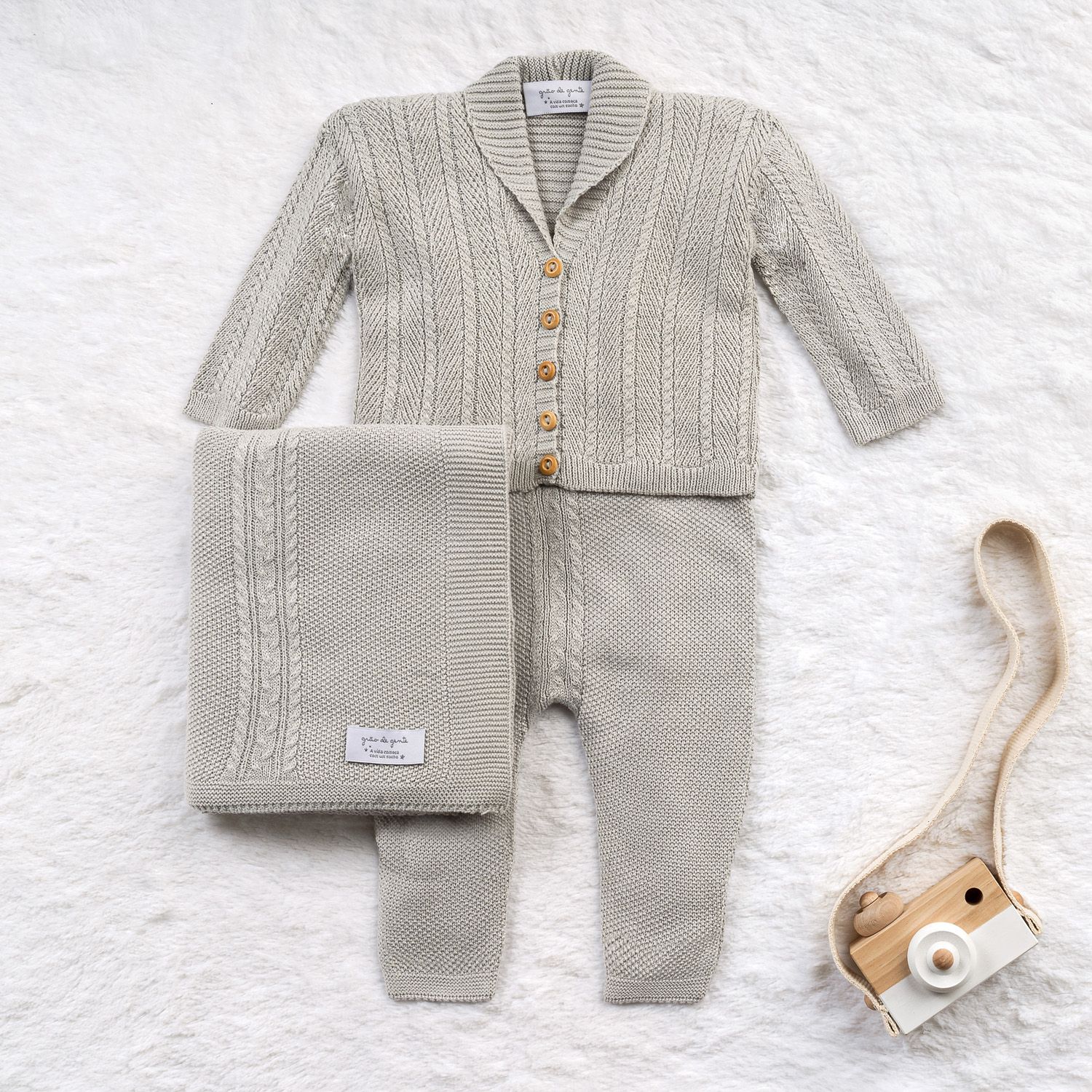 Saída Maternidade Tricot Casaquinho Monarca Cinza 03 Peças