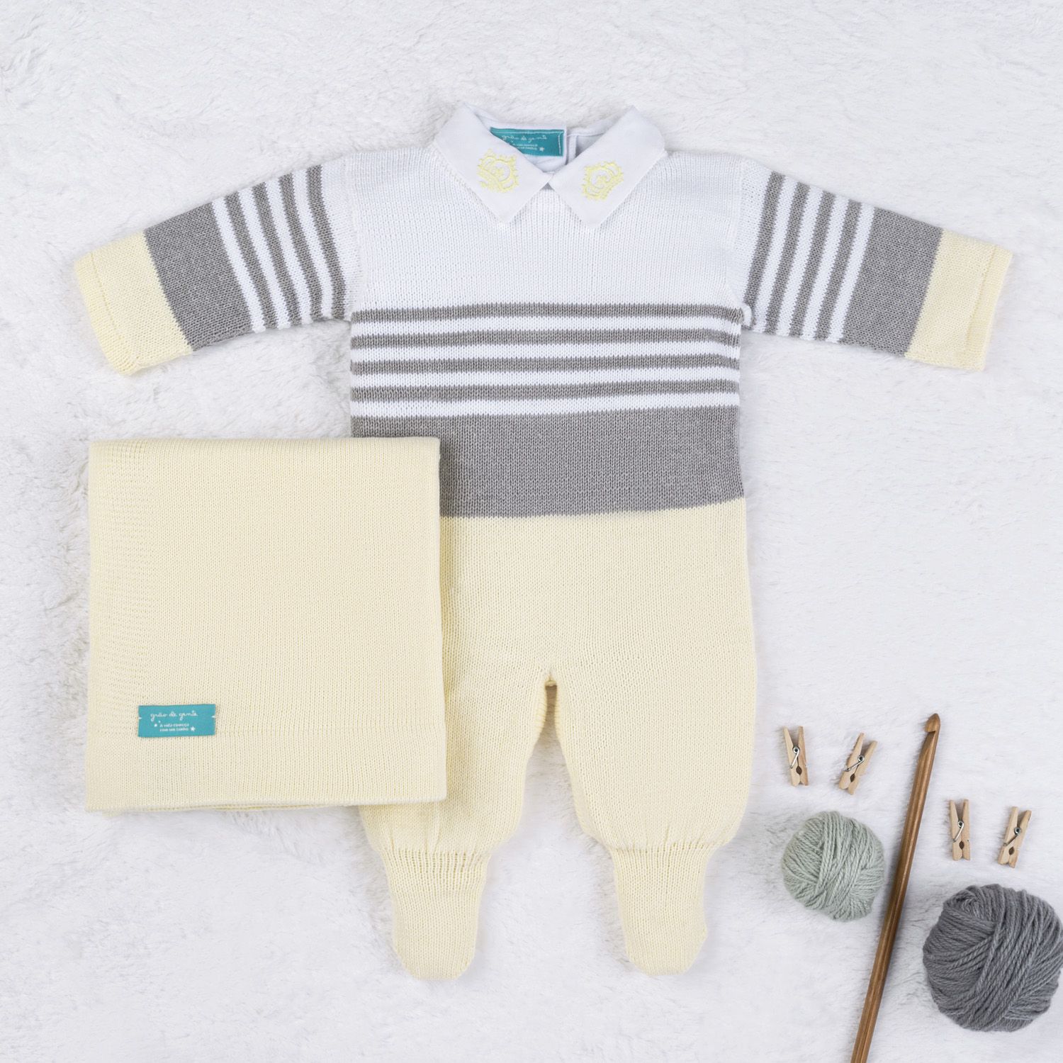 Saída Maternidade Tricot Reizinho Azul Marinho e Cinza 03 Peças