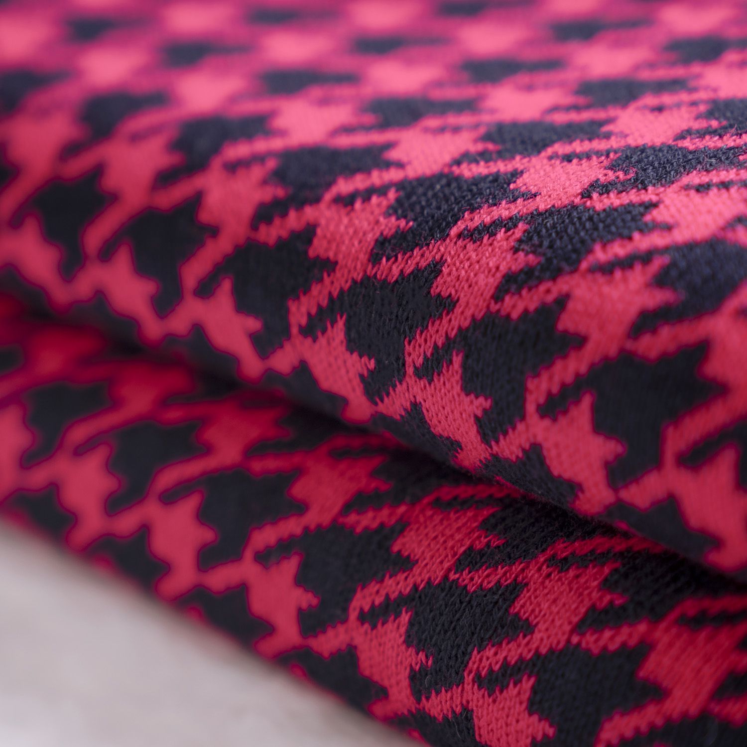 Manta Bebê Tricot Jacquard Pied de Poule Preto 80cm