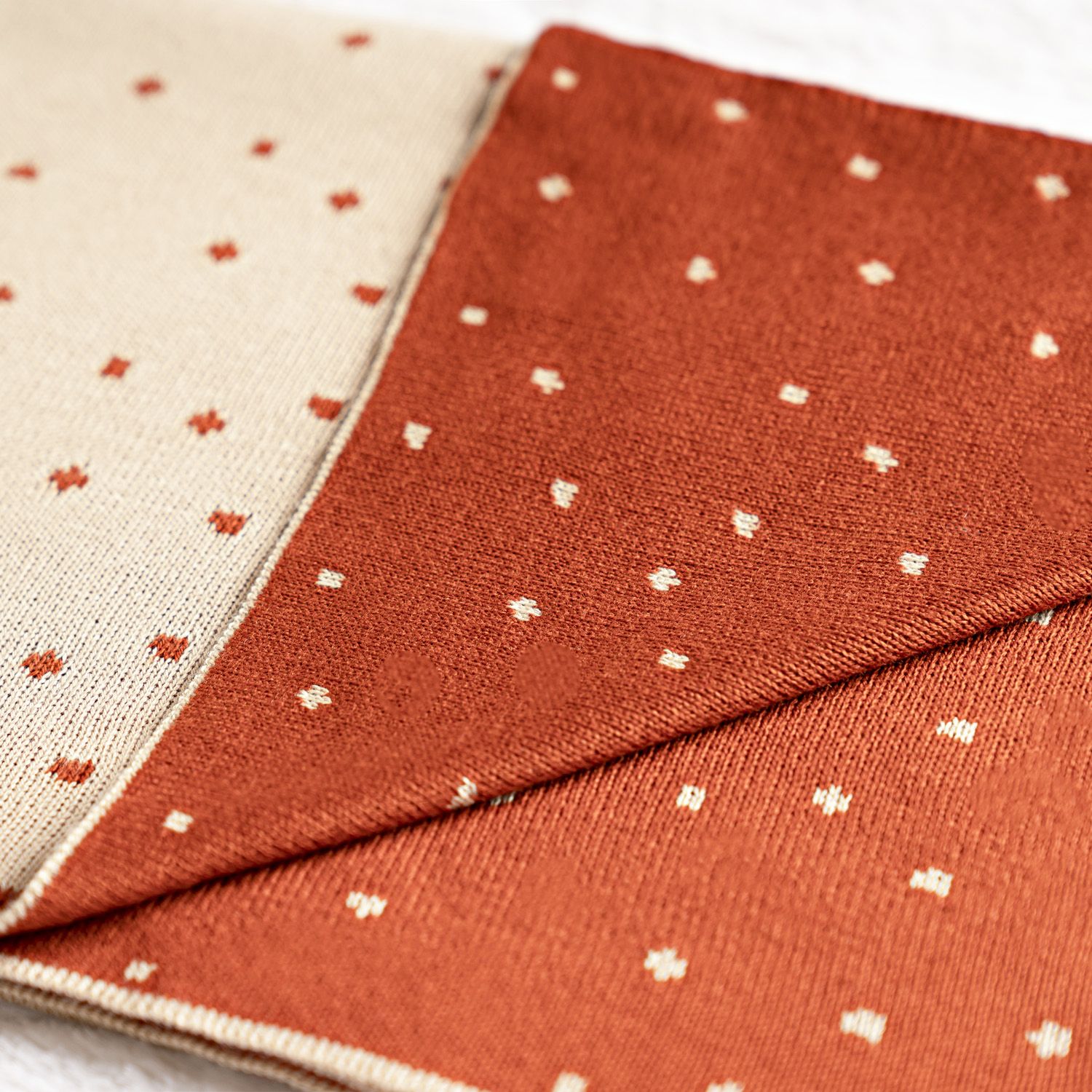 Manta Bebê Tricot Jacquard Poá Dupla Face Preto 80cm