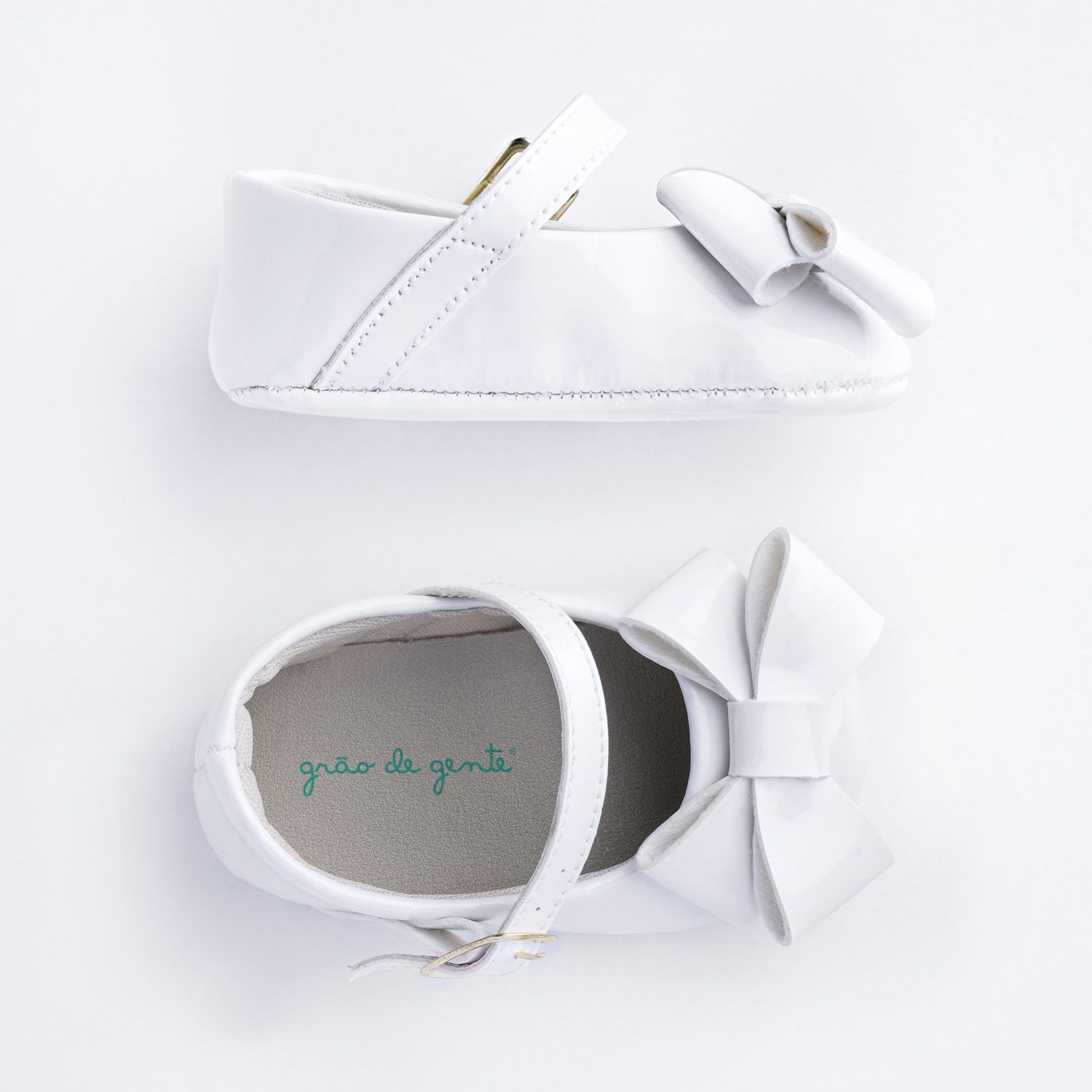 Sapatilha de Bebê Maxi Laço Verniz Off-White Tam 14