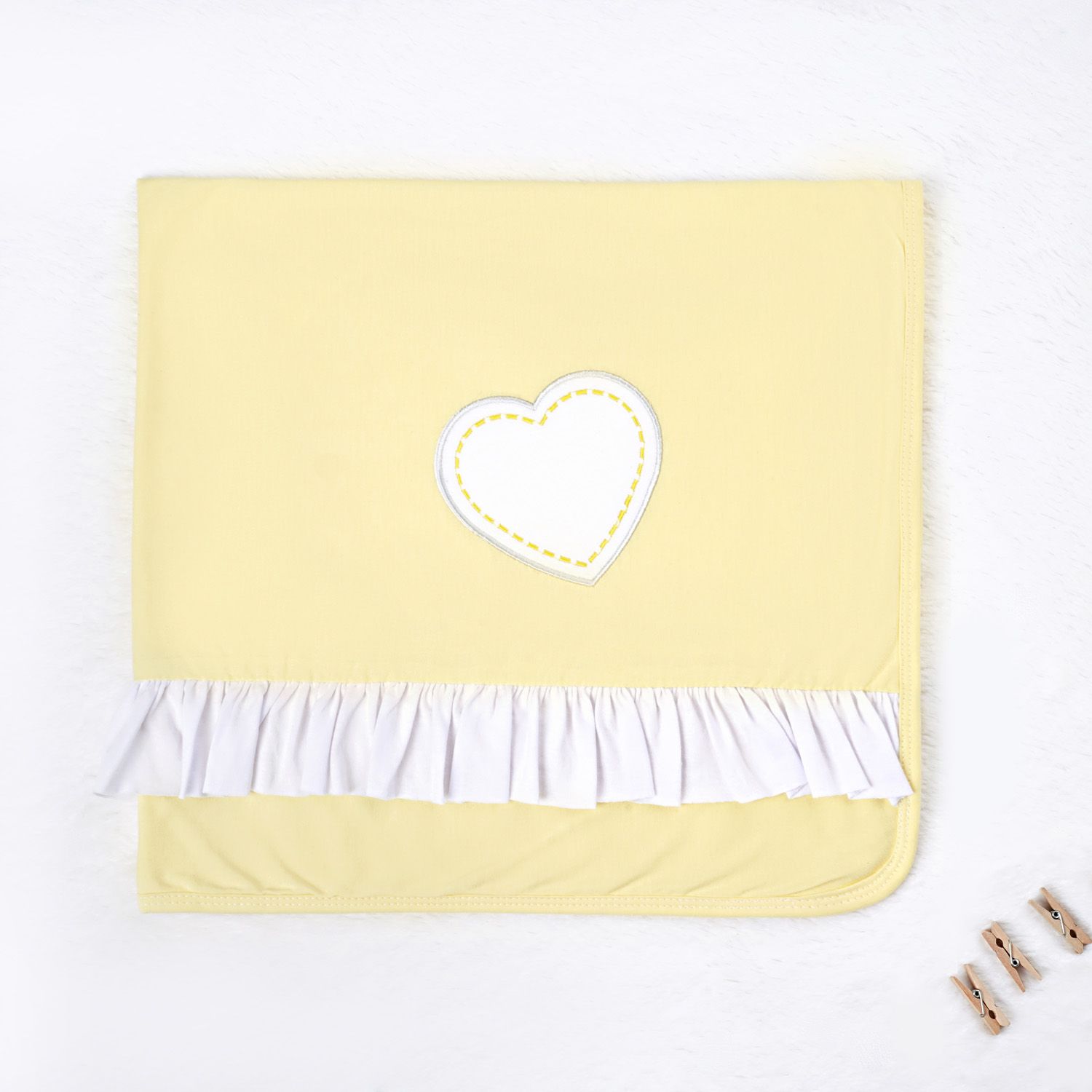 Manta Coração de Princesa Amarelo 80cm