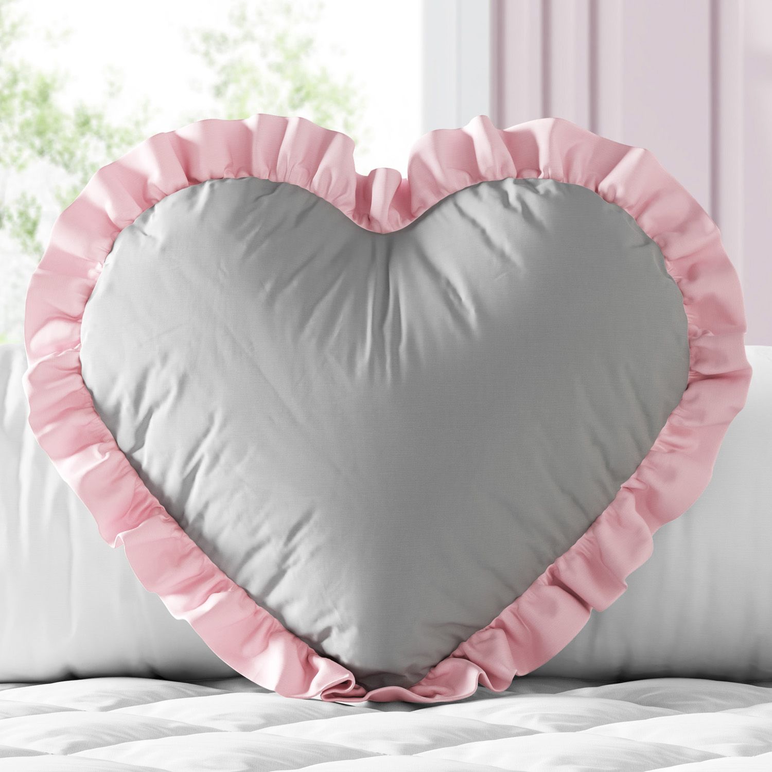 Almofada Coração e Babado Cinza e Rosa 33cm