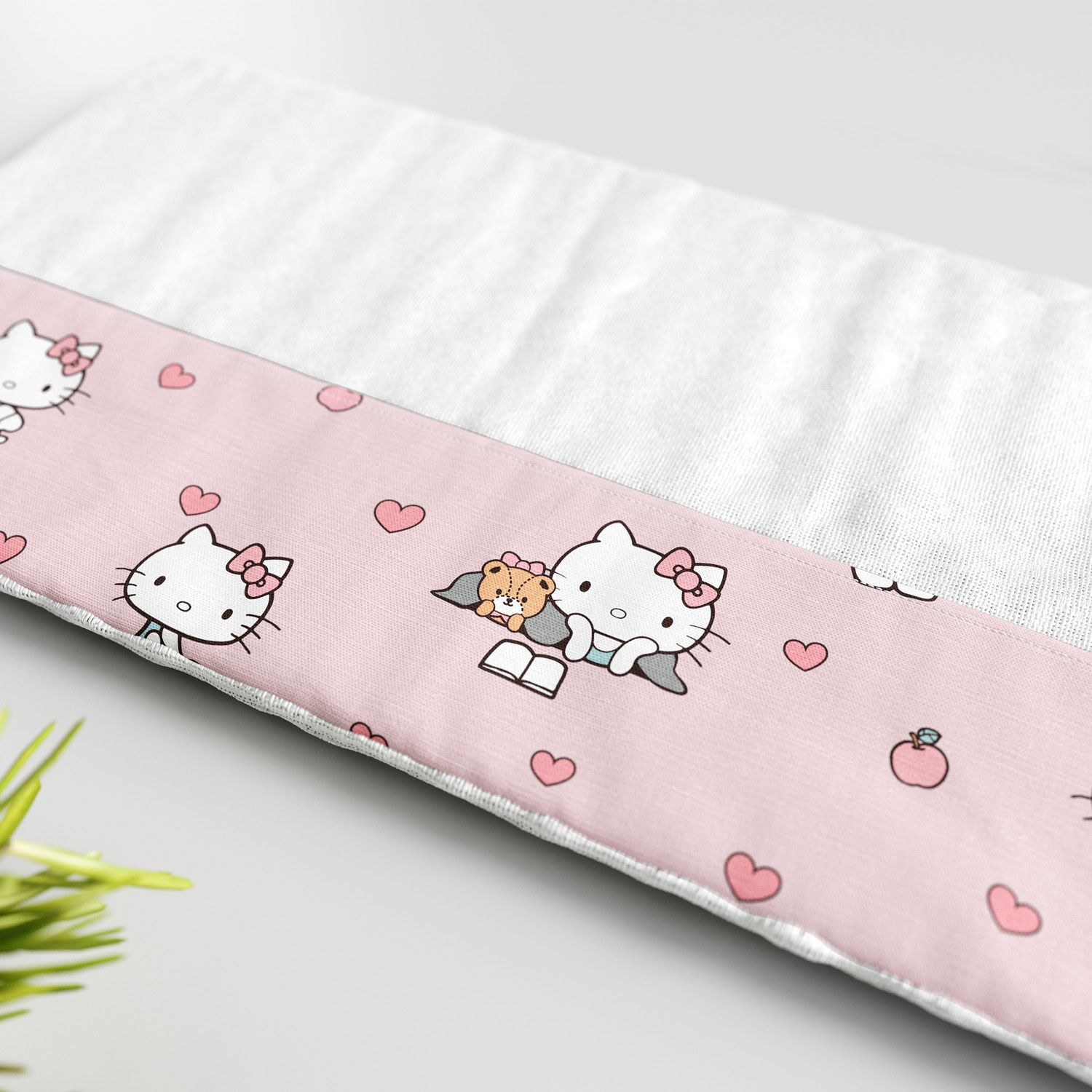 Jogo de Fraldas de Boca Hello Kitty 4 Peças