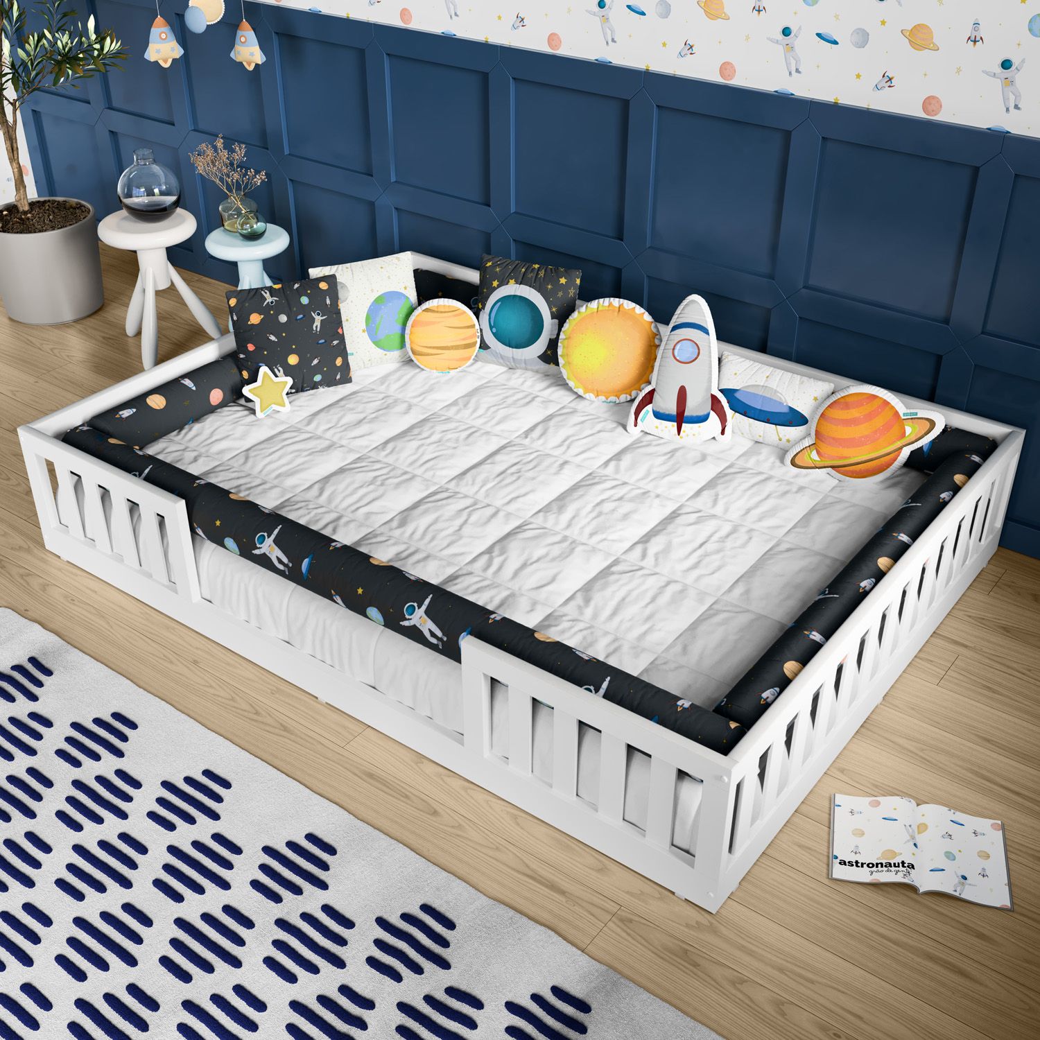 Kit Montessoriano Casal Astronauta Branco e Preto